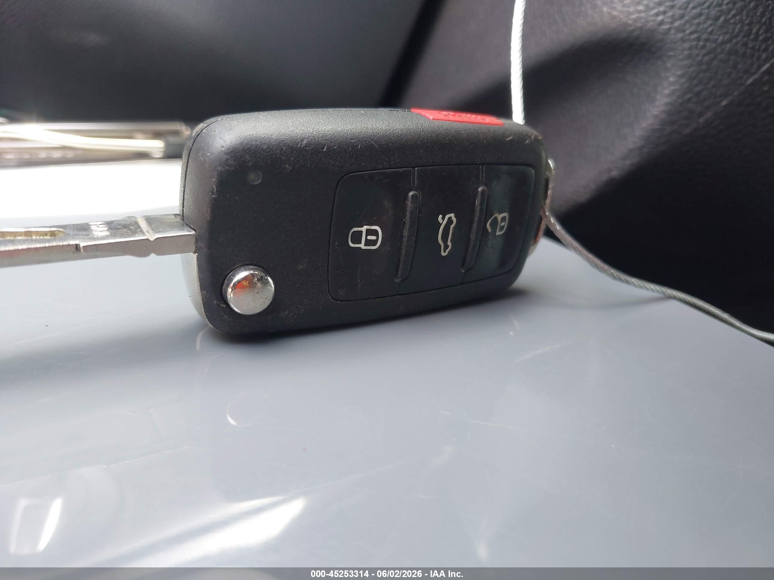 2012 Volkswagen Jetta 2.5l Se Серый vin: 3VWDX7AJ2CM327902