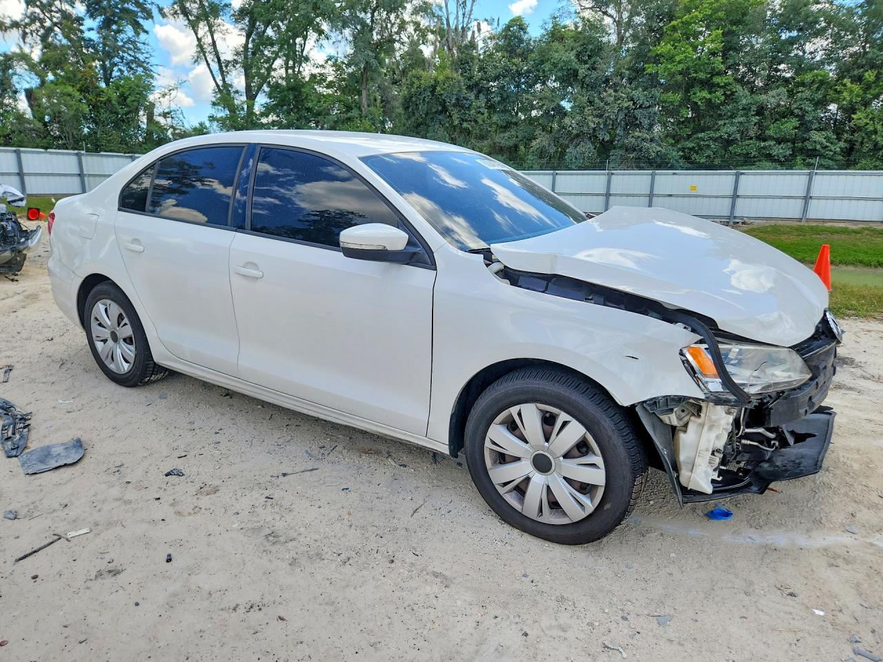 2012 Volkswagen Jetta Se White vin: 3VWDX7AJ2CM387971