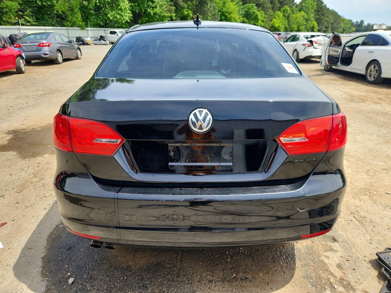 2012 Volkswagen Jetta Se Black vin: 3VWDX7AJ2CM391227