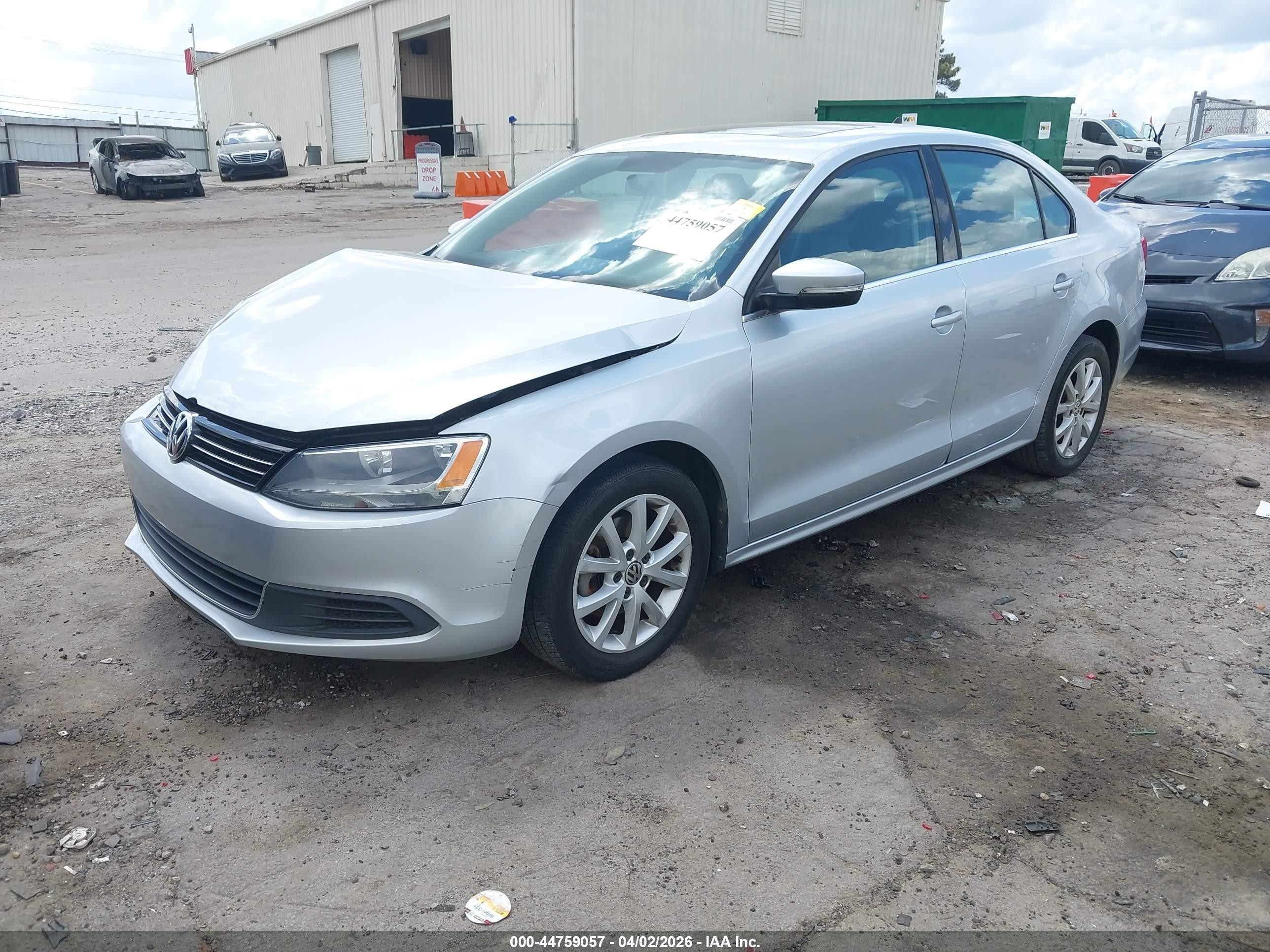 2013 Volkswagen Jetta Se Серебряный vin: 3VWDX7AJ2DM257397