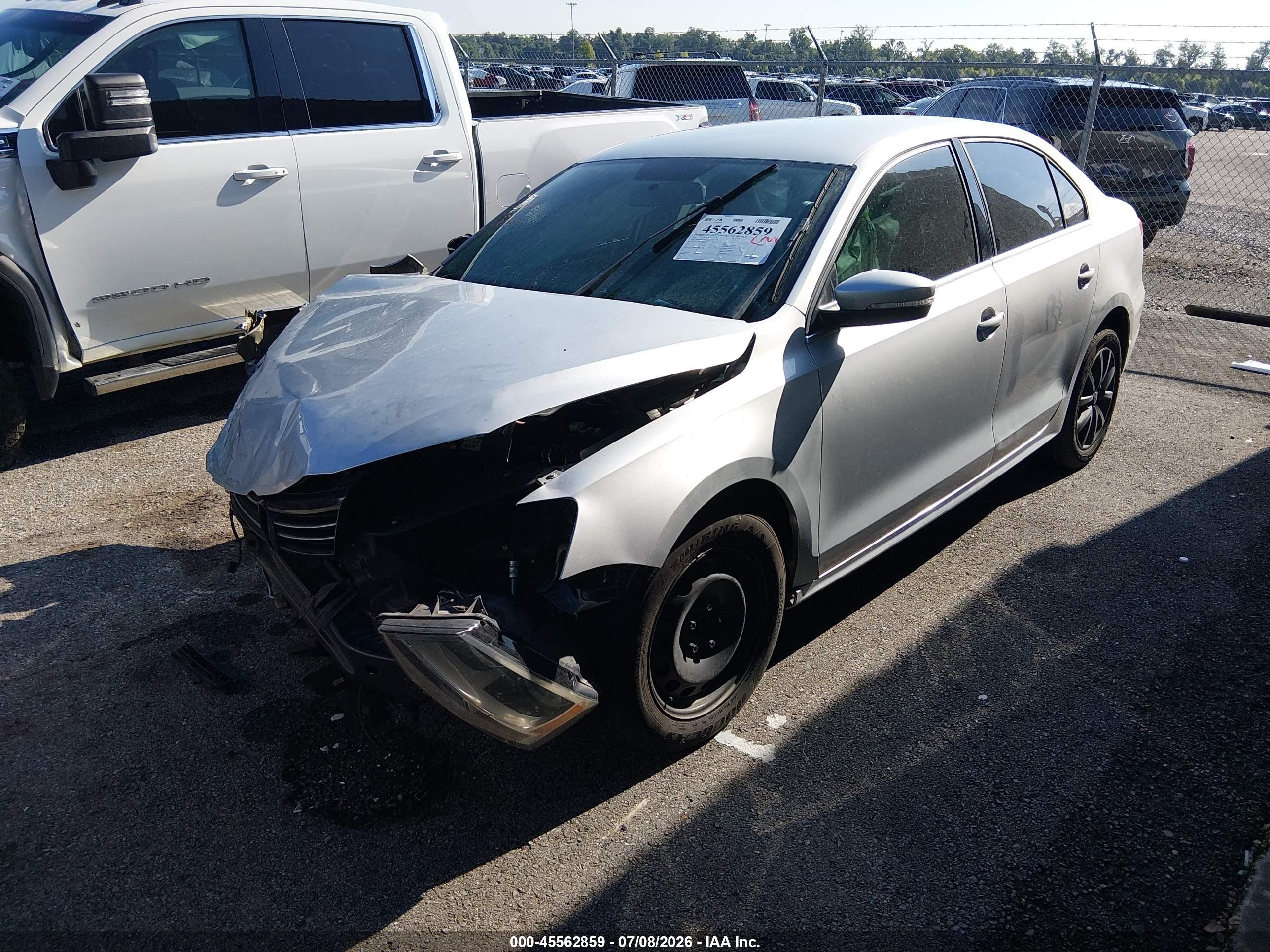2013 Volkswagen Jetta 2.5l Se Silver vin: 3VWDX7AJ2DM285295