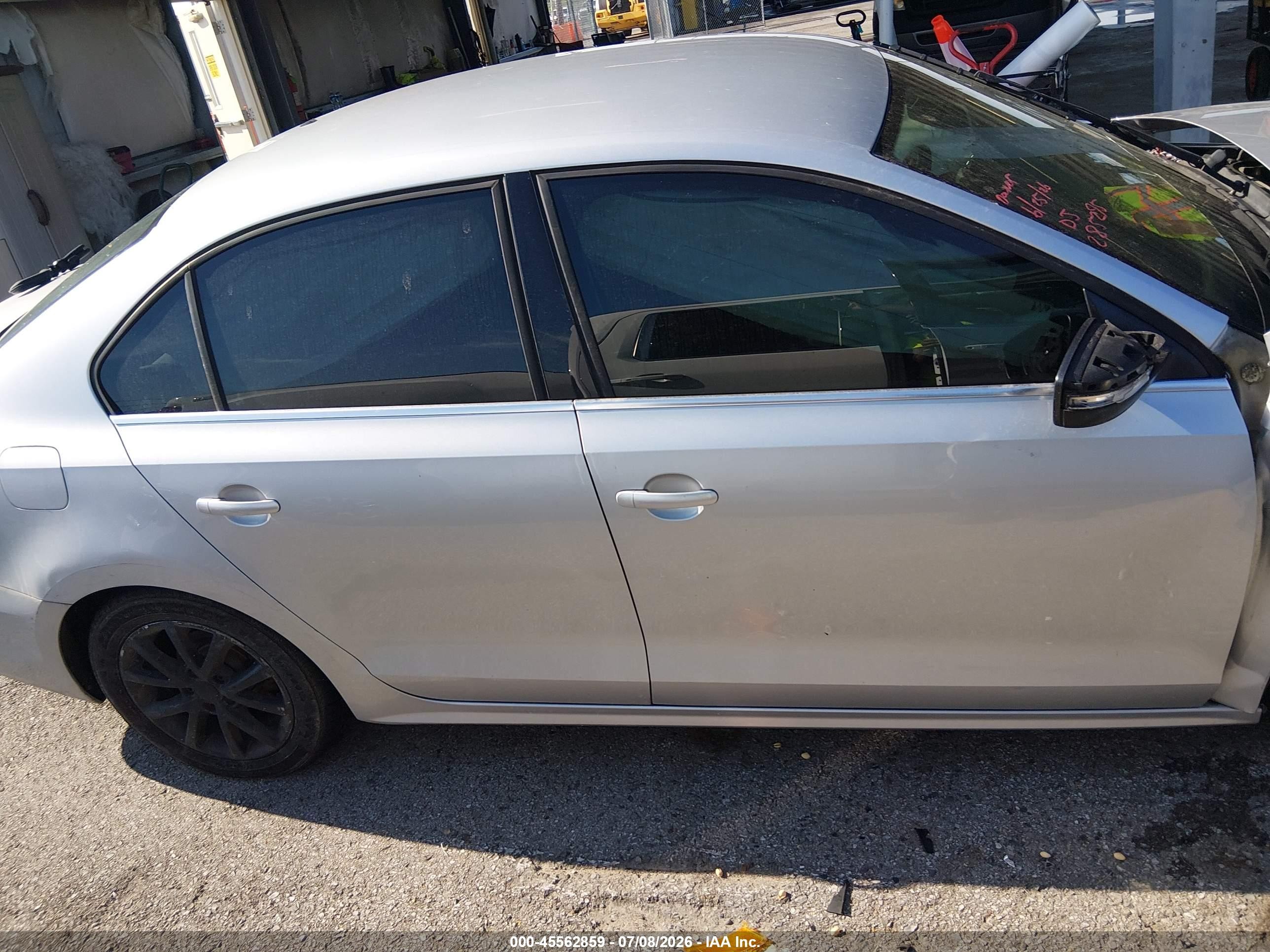 2013 Volkswagen Jetta 2.5l Se Silver vin: 3VWDX7AJ2DM285295