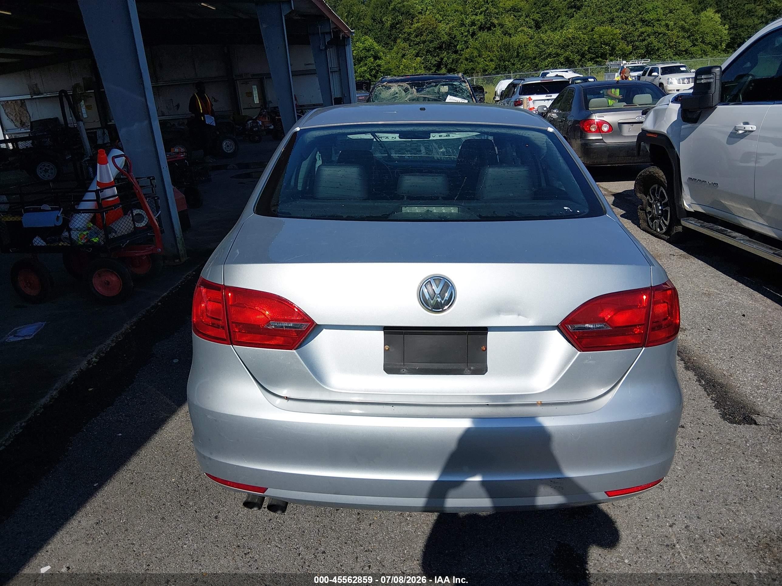2013 Volkswagen Jetta 2.5l Se Silver vin: 3VWDX7AJ2DM285295