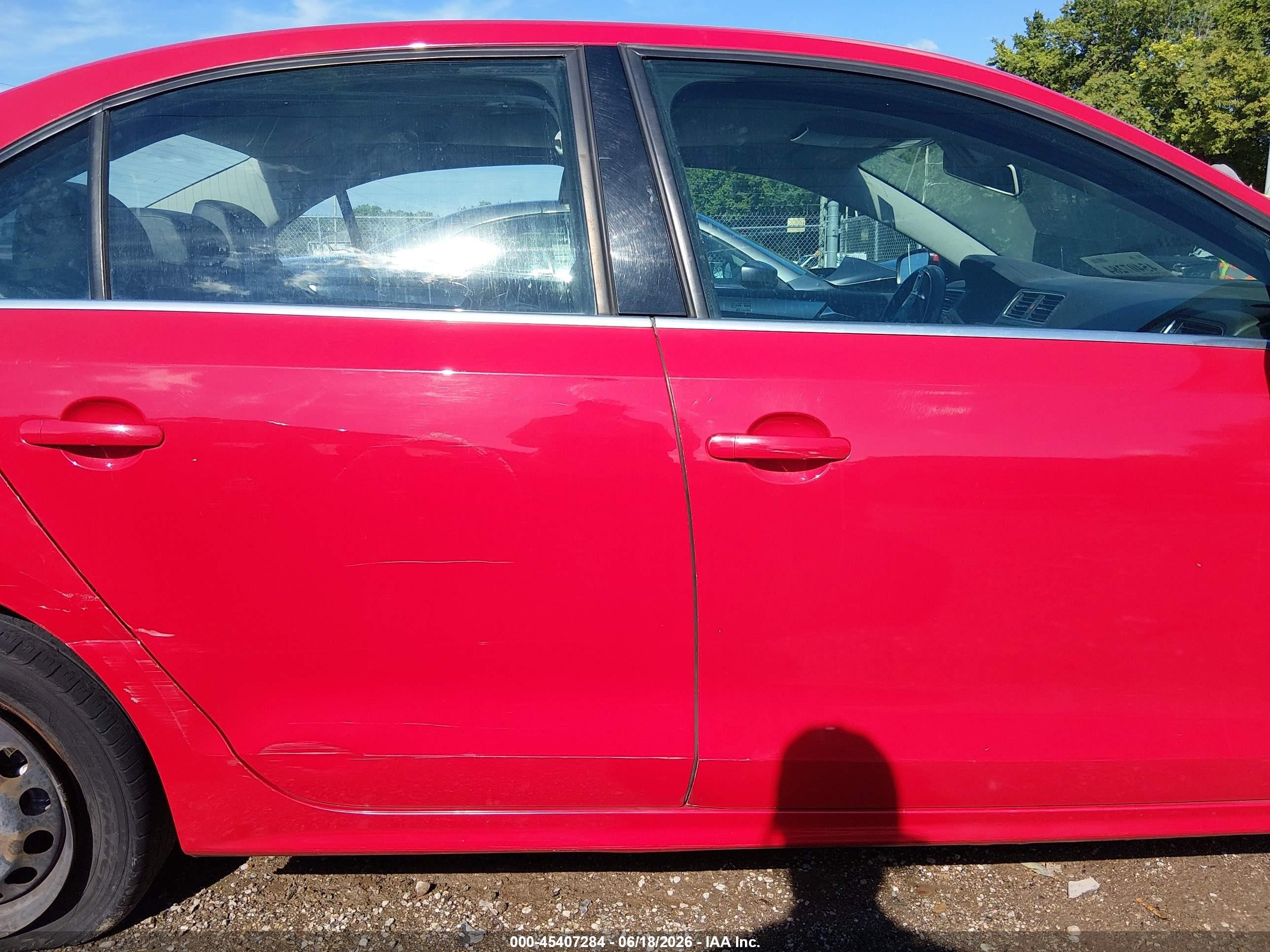 2013 Volkswagen Jetta 2.5l Se Red vin: 3VWDX7AJ2DM369181