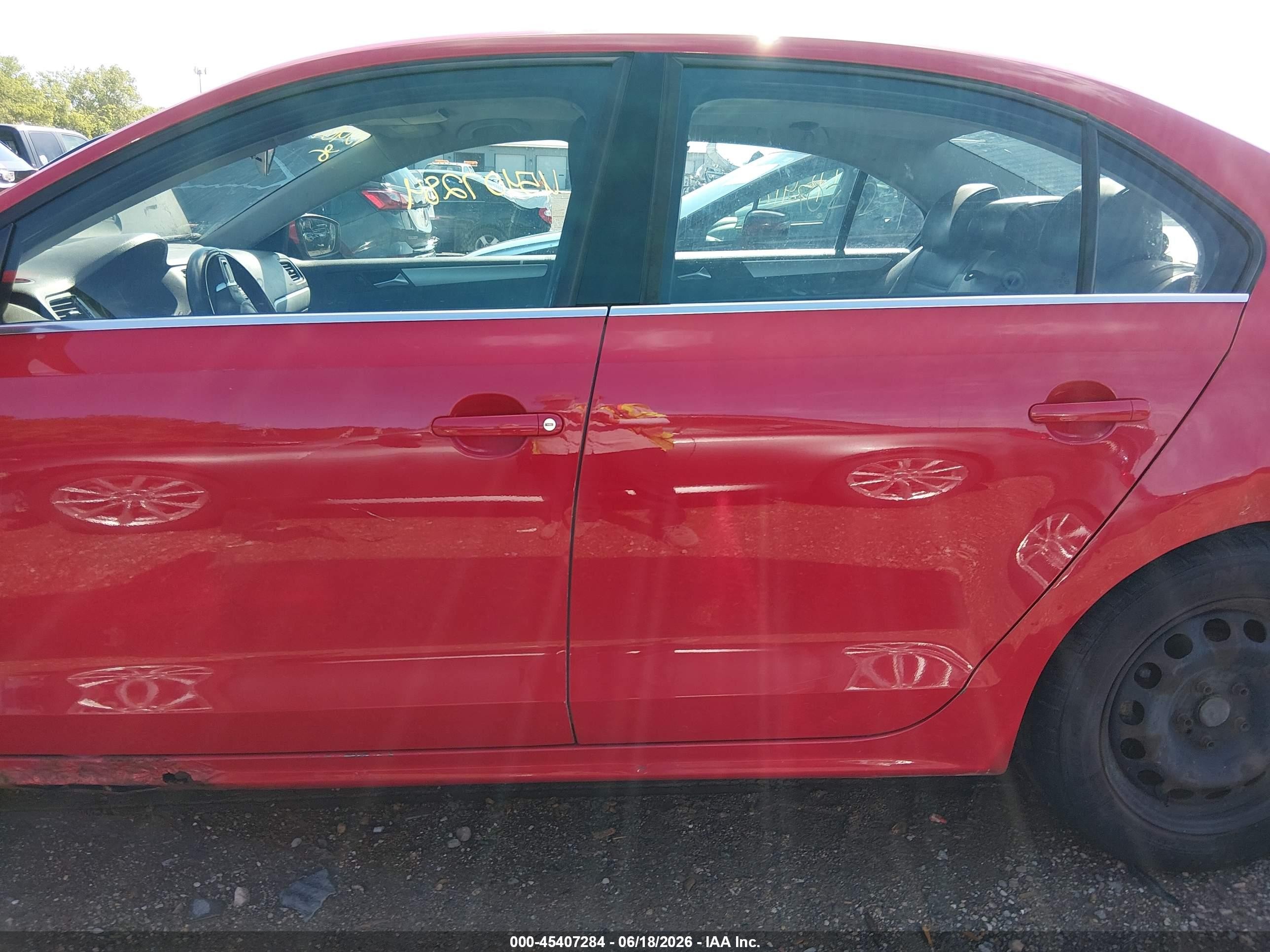 2013 Volkswagen Jetta 2.5l Se Red vin: 3VWDX7AJ2DM369181