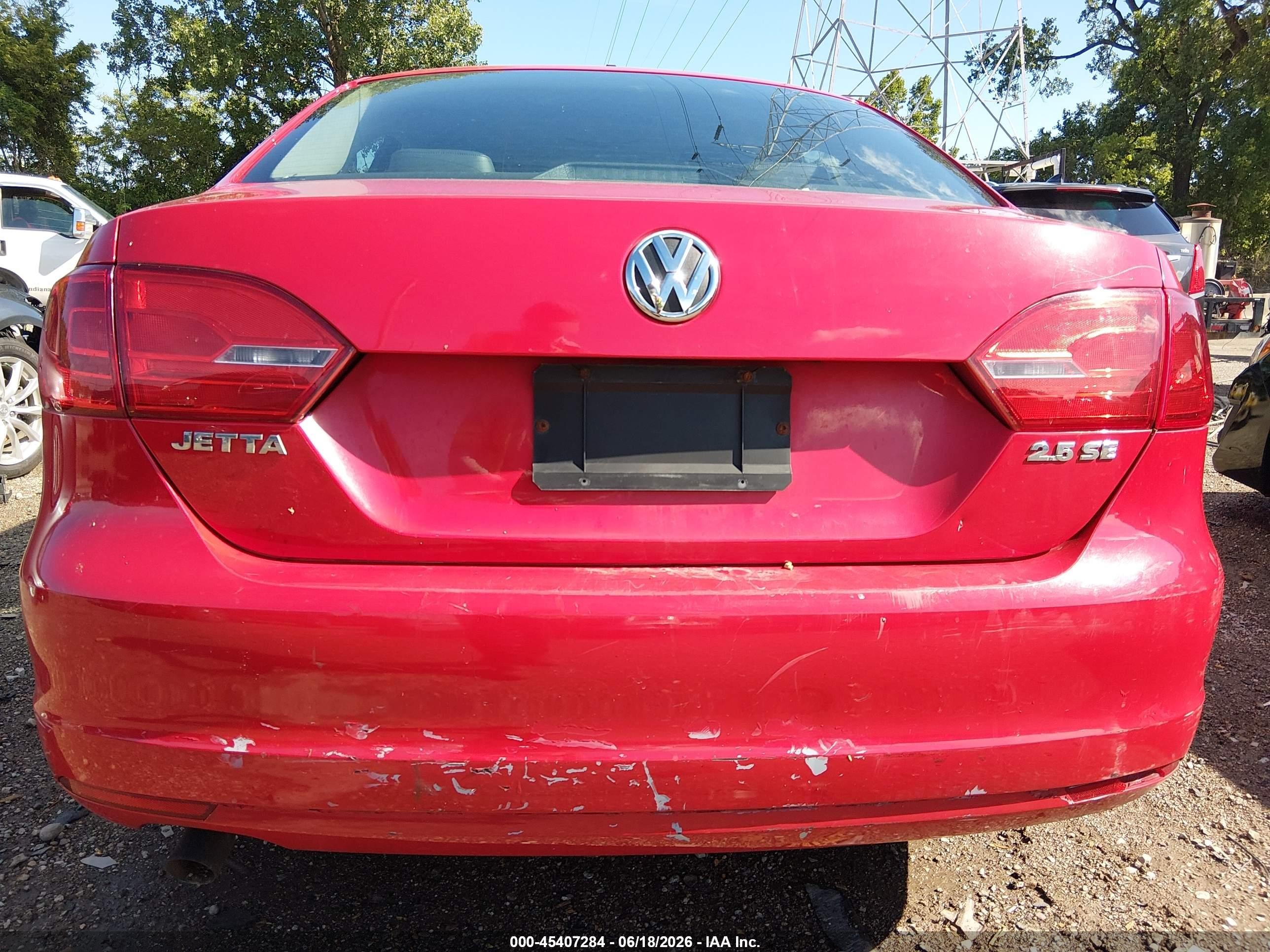 2013 Volkswagen Jetta 2.5l Se Red vin: 3VWDX7AJ2DM369181