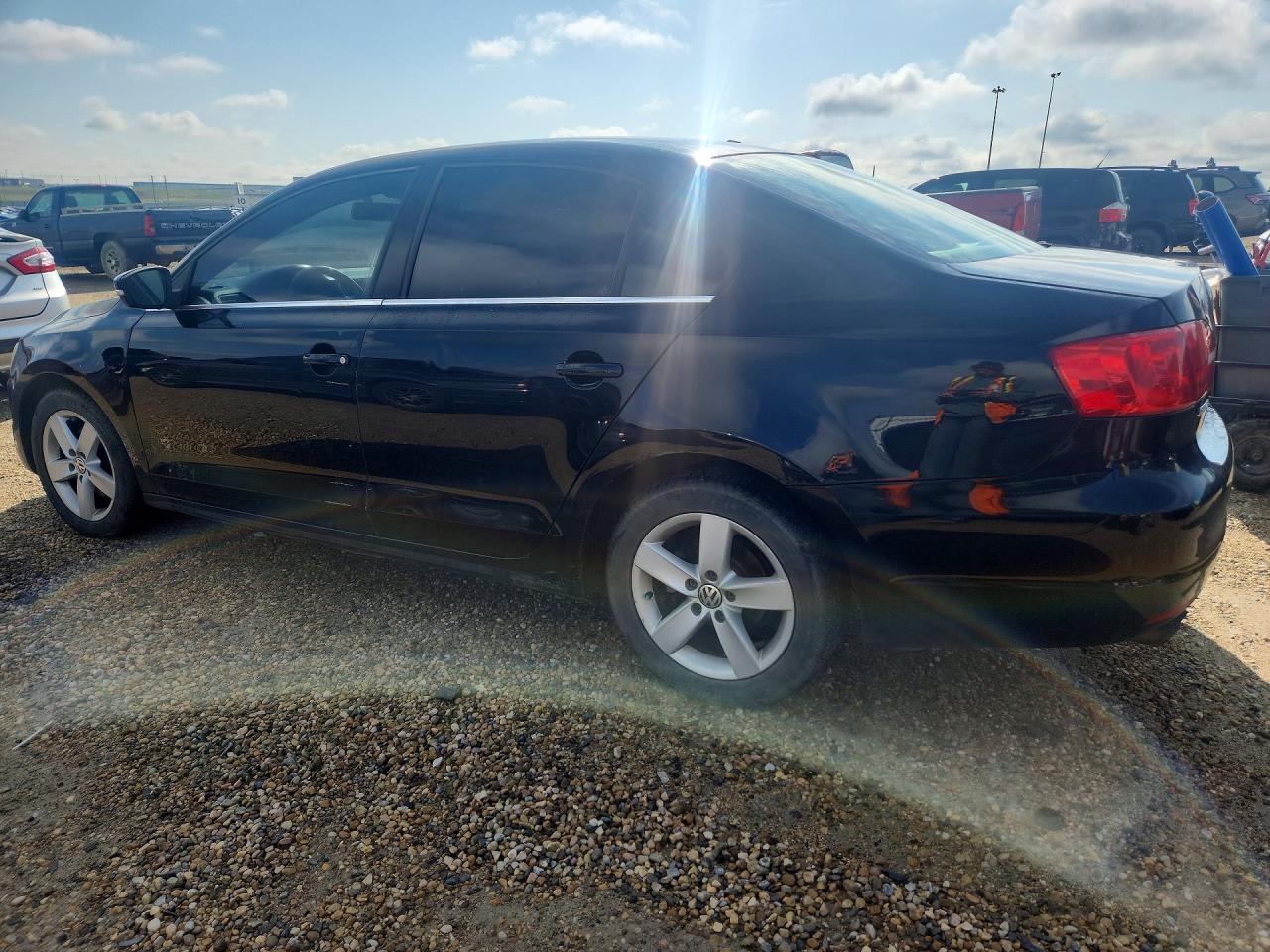 2013 Volkswagen Jetta Black vin: 3VWDX7AJ2DM399345
