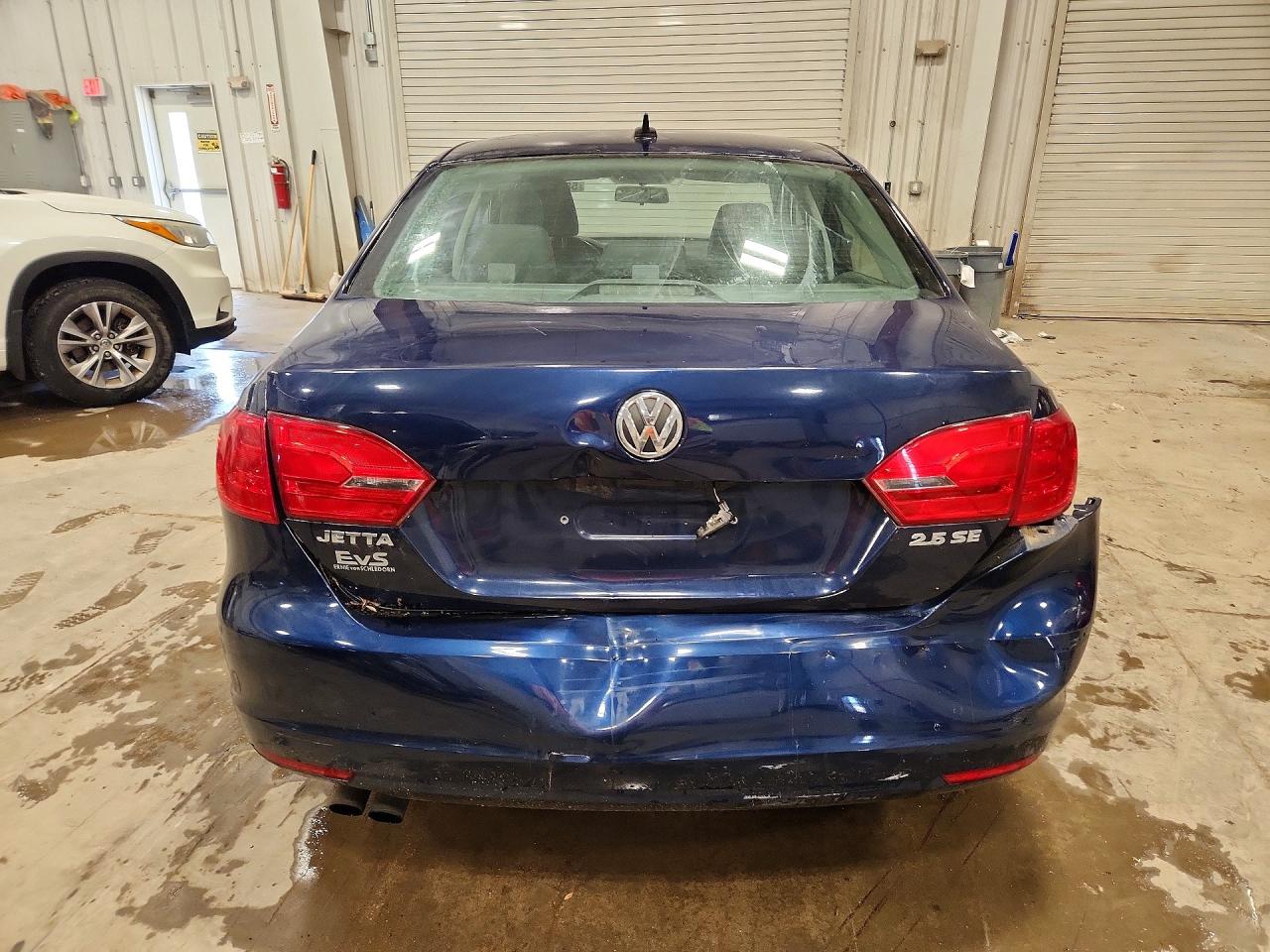 2013 Volkswagen Jetta Se Синий vin: 3VWDX7AJ2DM428987