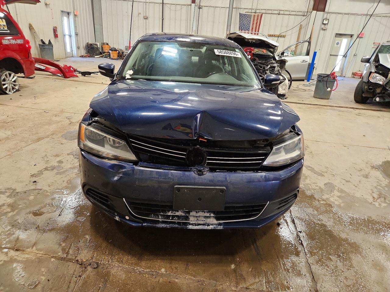 2013 Volkswagen Jetta Se Синий vin: 3VWDX7AJ2DM428987