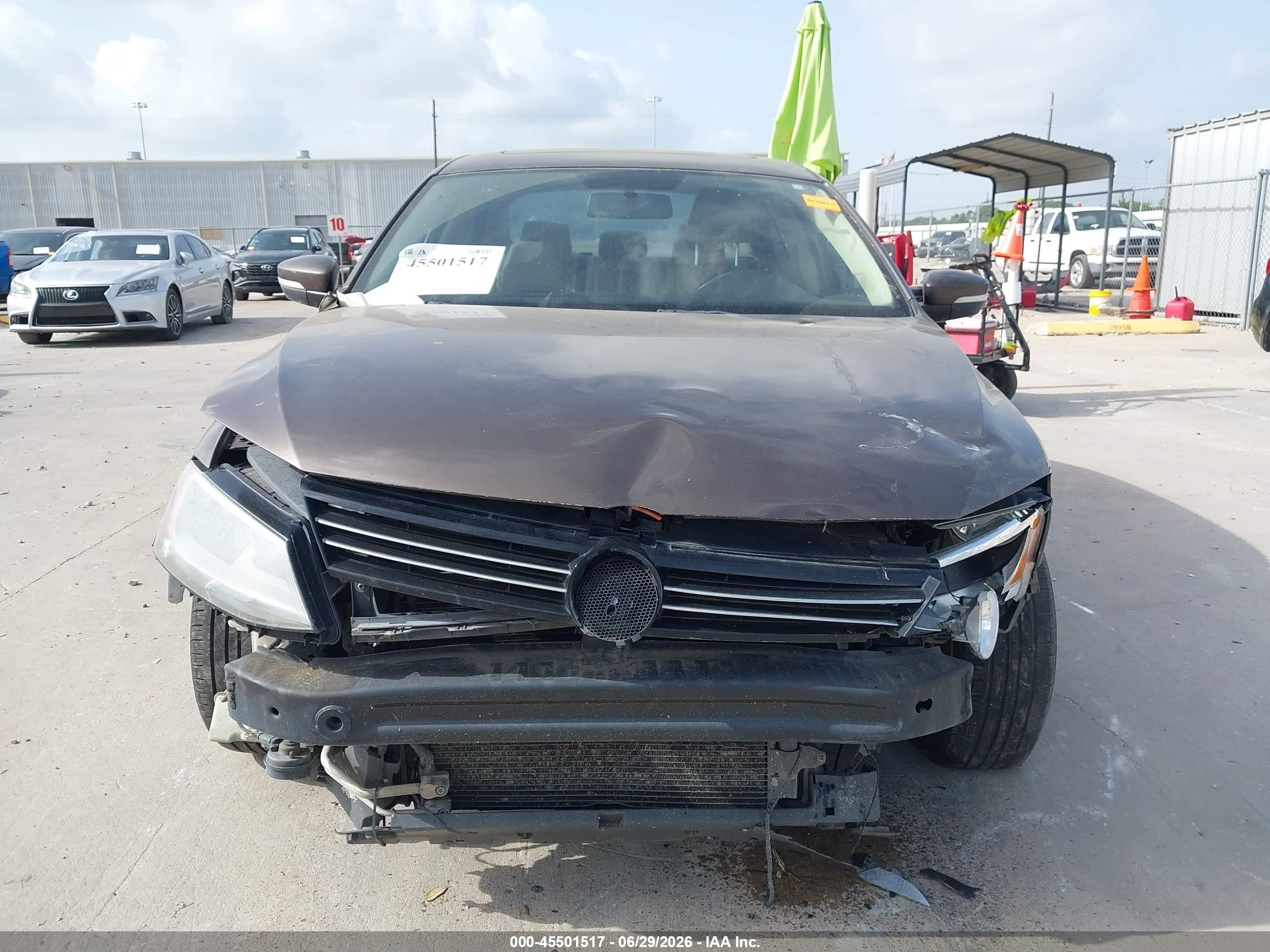 2013 Volkswagen Jetta 2.5l Se Brown vin: 3VWDX7AJ2DM445482