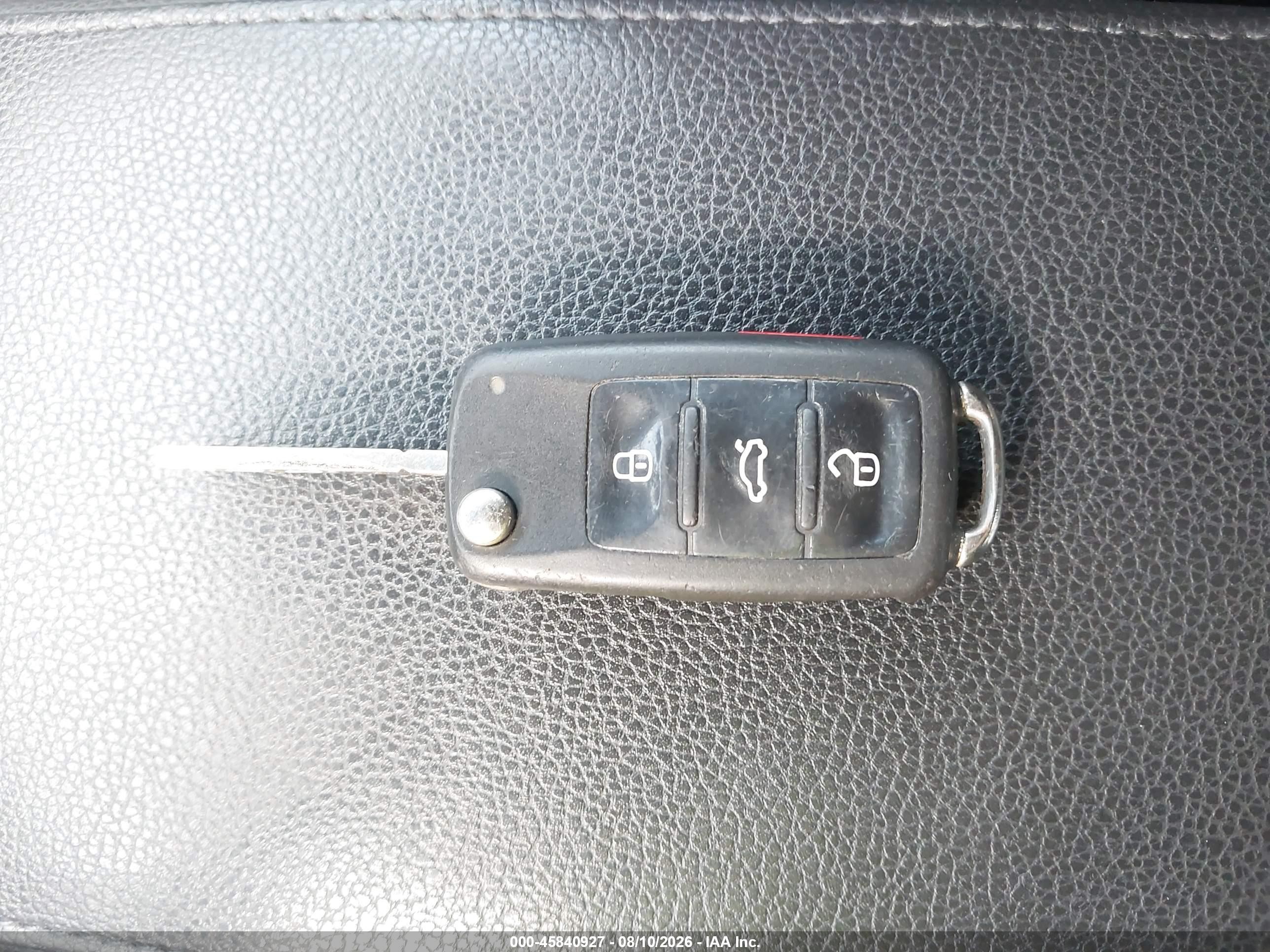 2013 Volkswagen Jetta 2.5l Se Silver vin: 3VWDX7AJ2DM450570