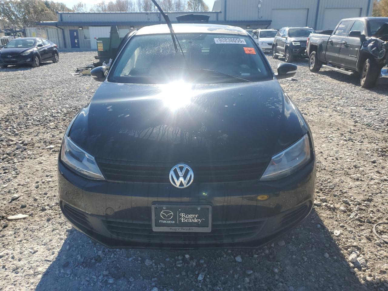 2011 Volkswagen Jetta Se Black vin: 3VWDX7AJ3BM080985