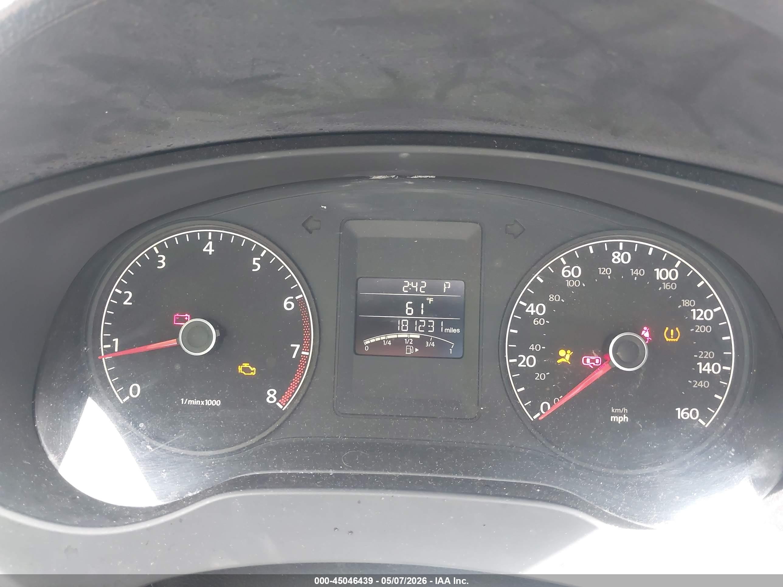 2011 Volkswagen Jetta 2.5l Se Silver vin: 3VWDX7AJ3BM326532