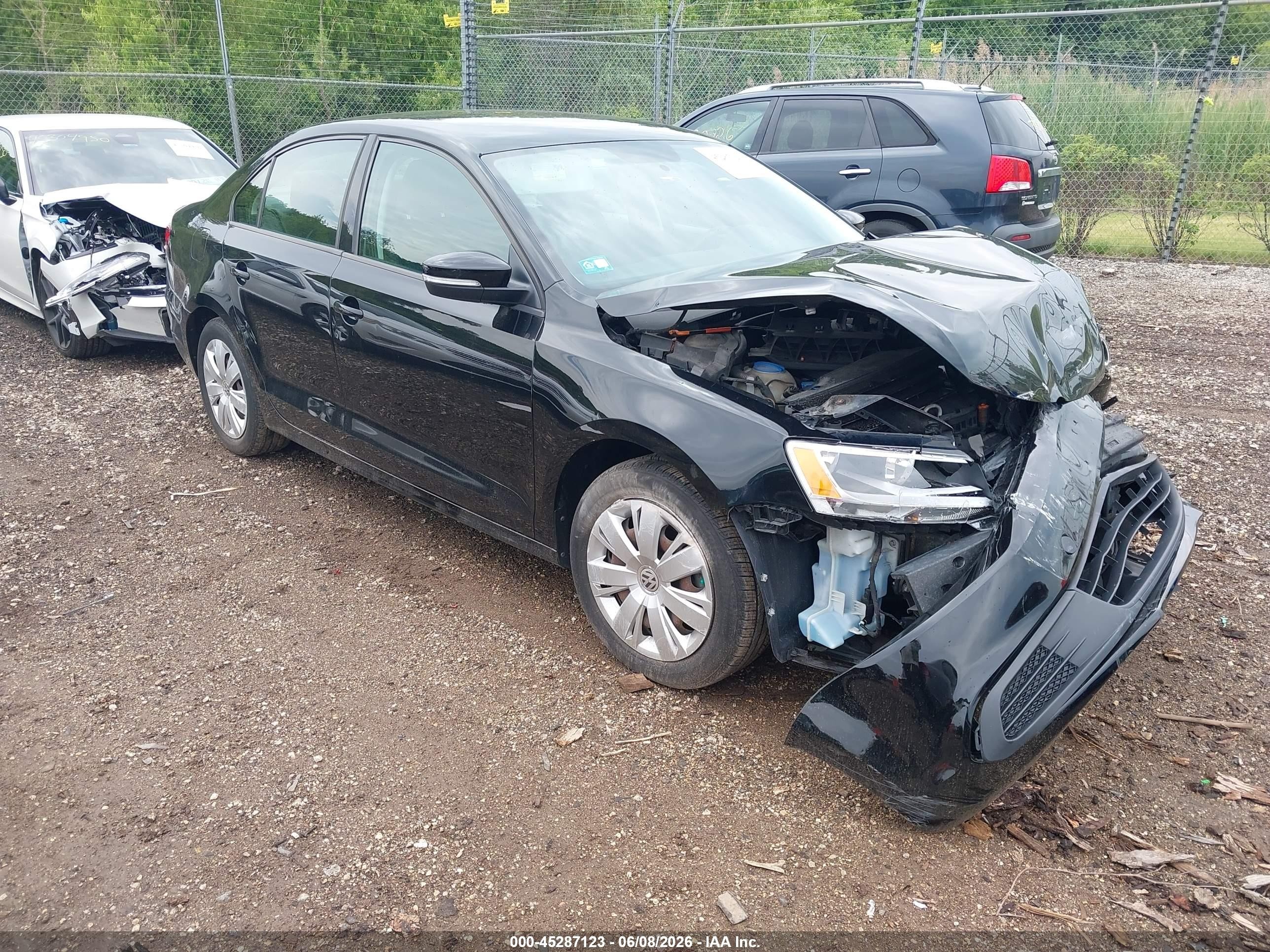 2011 Volkswagen Jetta 2.5l Se Черный vin: 3VWDX7AJ3BM336008