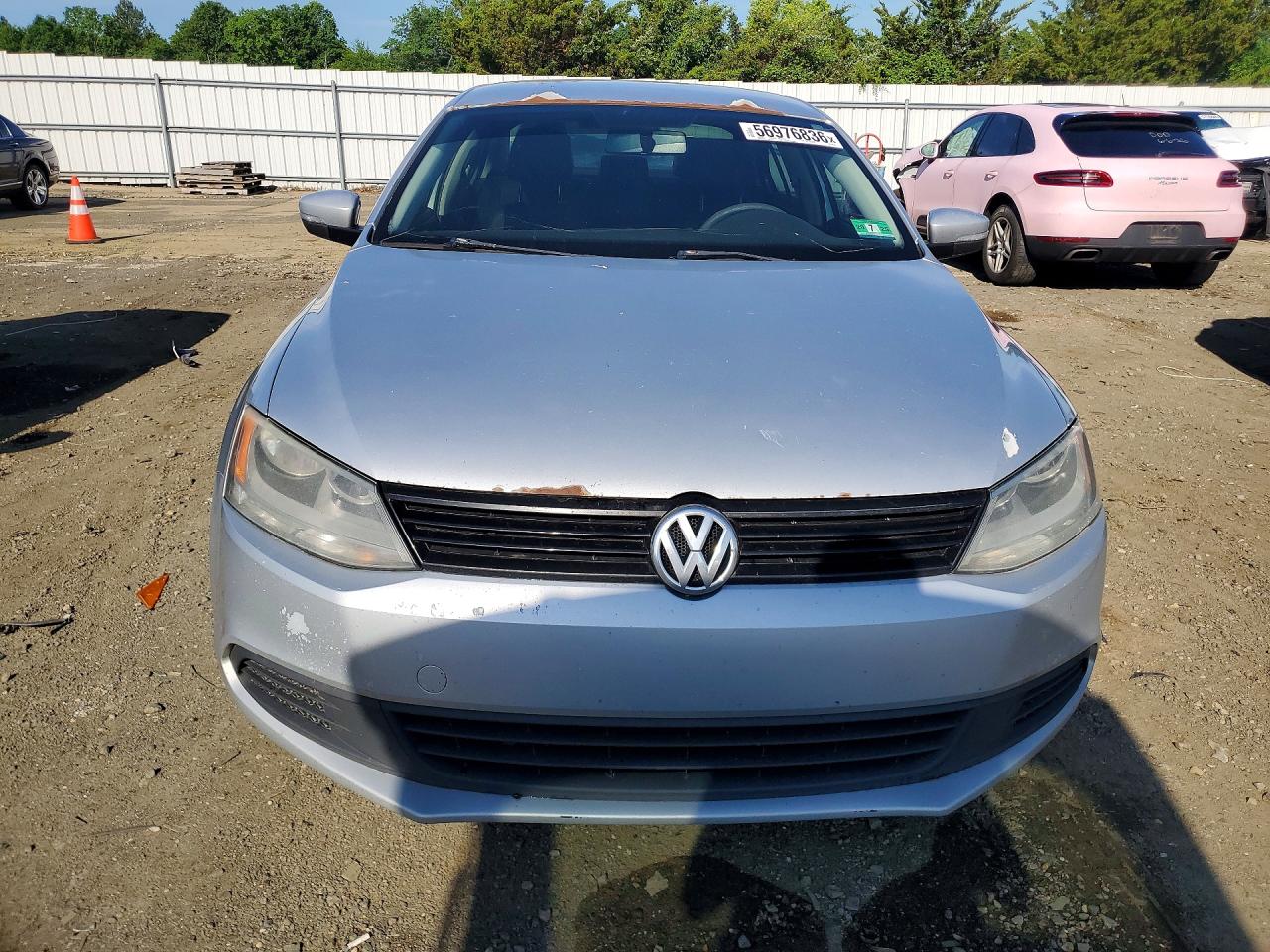2011 Volkswagen Jetta Se Серебряный vin: 3VWDX7AJ3BM393437