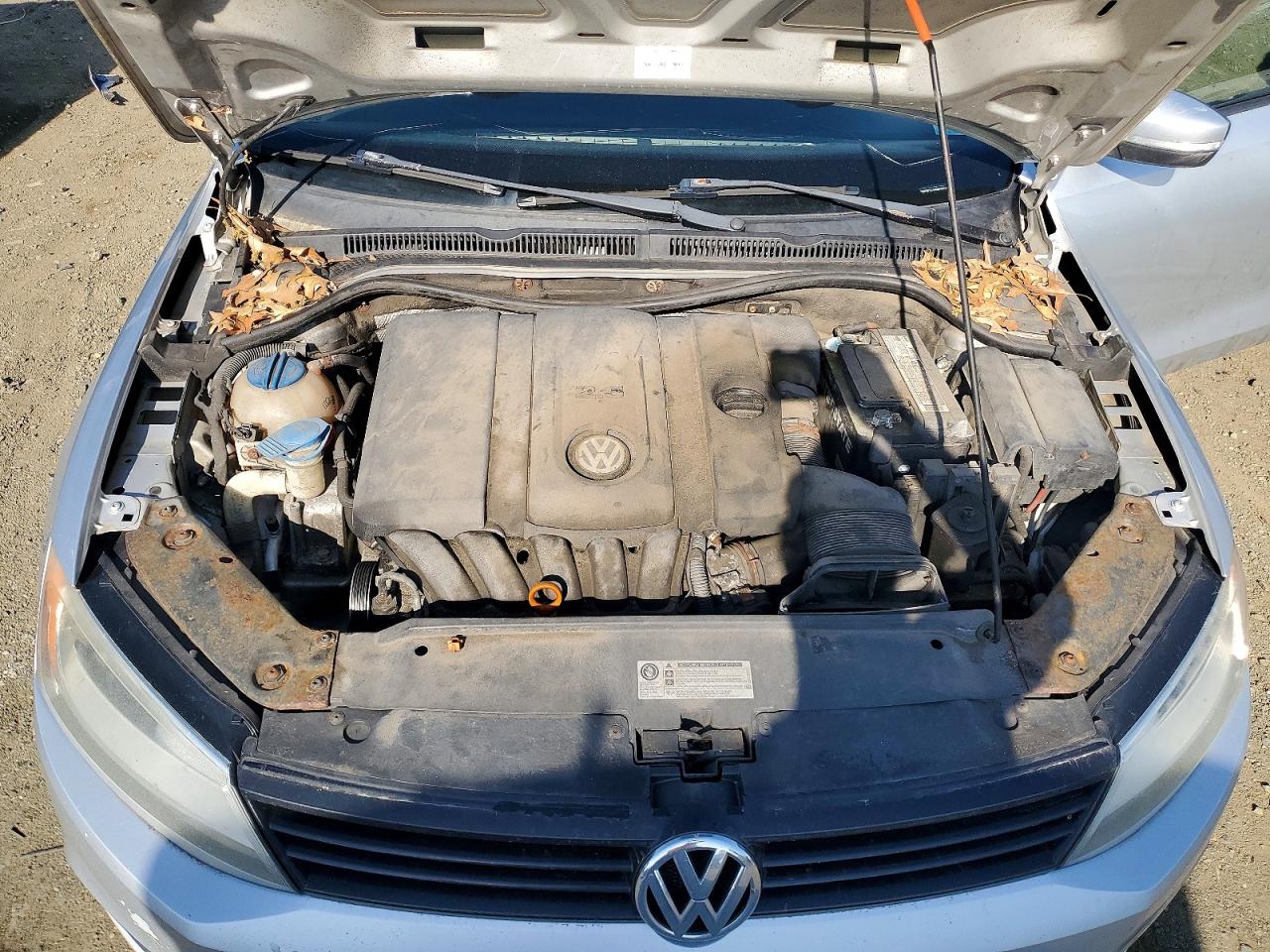2011 Volkswagen Jetta Se Серебряный vin: 3VWDX7AJ3BM393437
