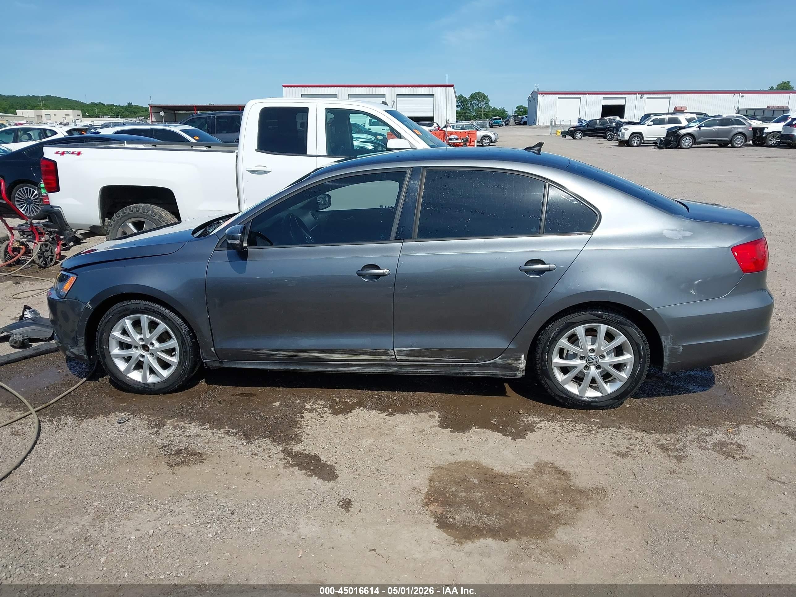 2012 Volkswagen Jetta 2.5l Se Gray vin: 3VWDX7AJ3CM300885