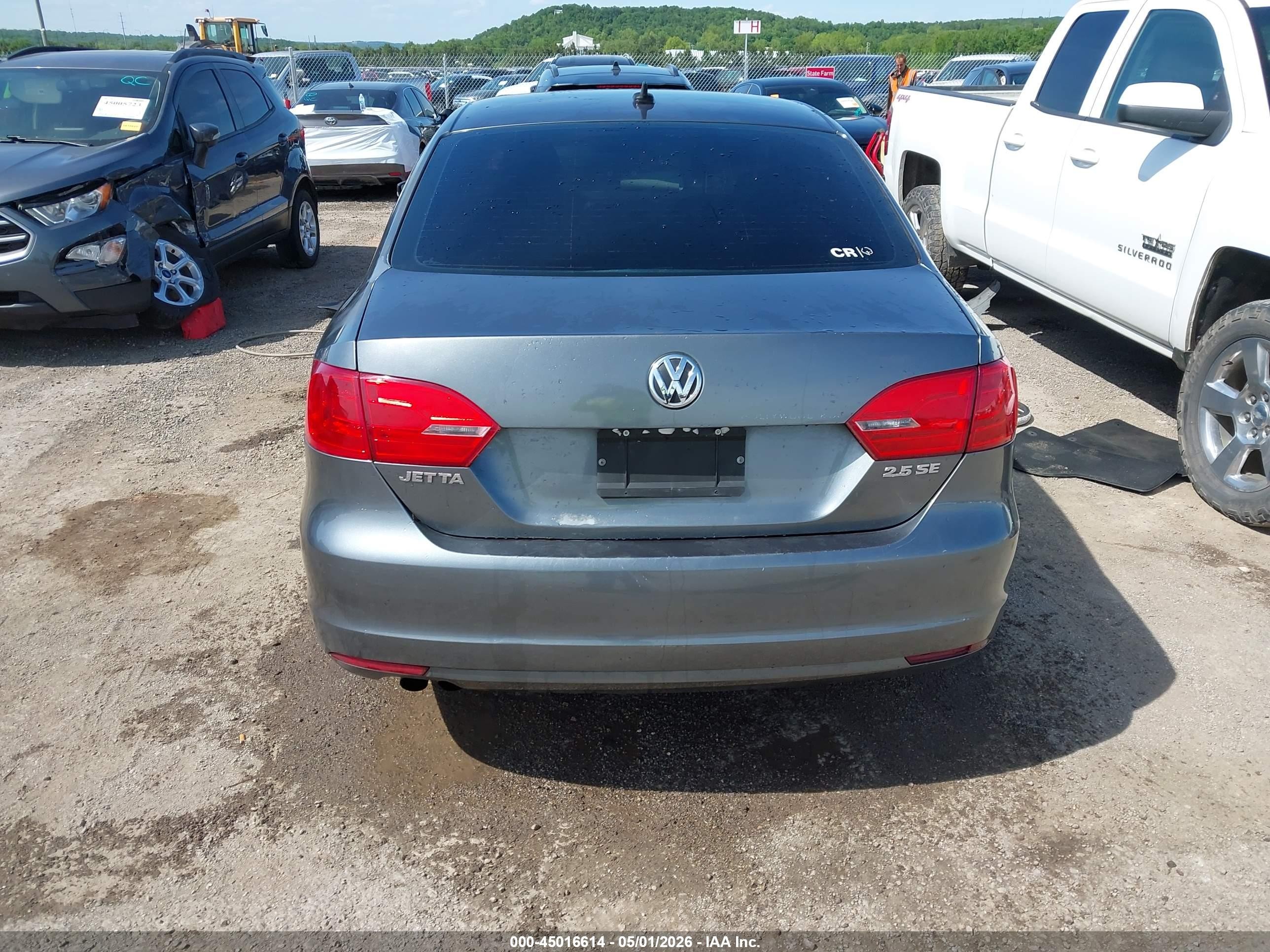 2012 Volkswagen Jetta 2.5l Se Gray vin: 3VWDX7AJ3CM300885