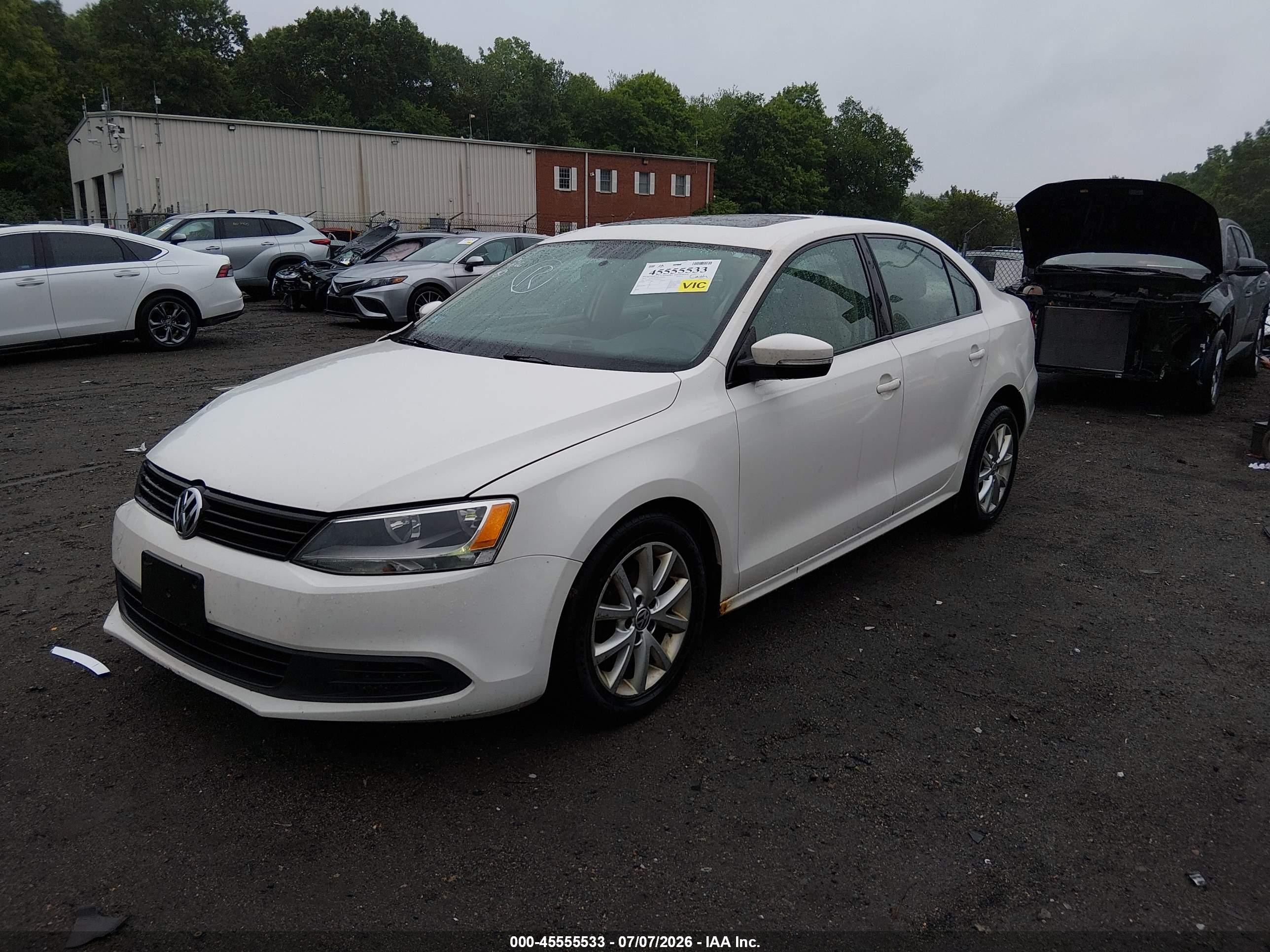 2012 Volkswagen Jetta 2.5l Se Белый vin: 3VWDX7AJ3CM341517