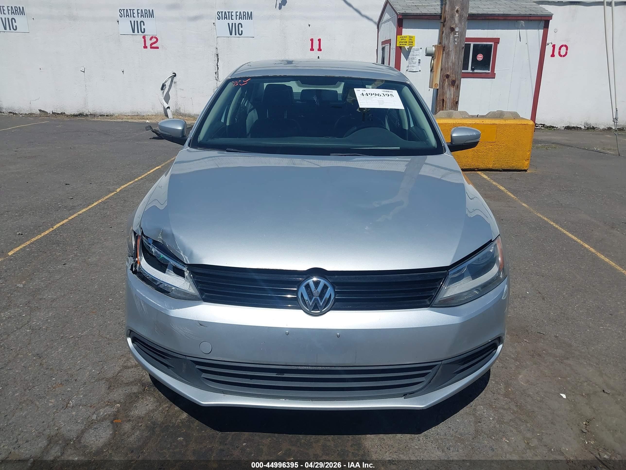 2012 Volkswagen Jetta 2.5l Se Silver vin: 3VWDX7AJ3CM417186