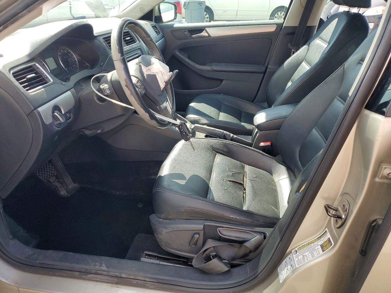 2013 Volkswagen Jetta Se Gold vin: 3VWDX7AJ3DM243010
