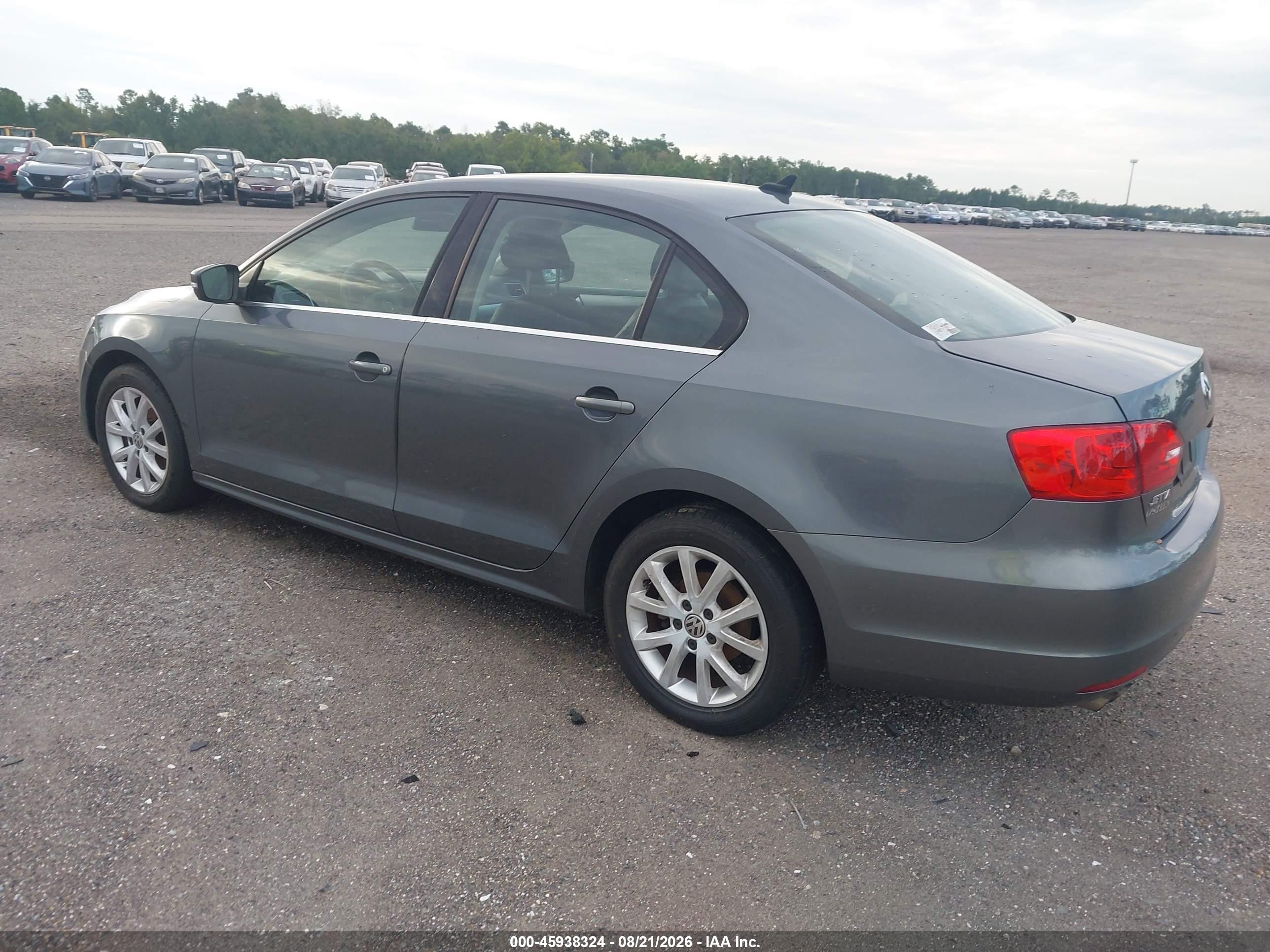 2013 Volkswagen Jetta 2.5l Se Gray vin: 3VWDX7AJ3DM285726