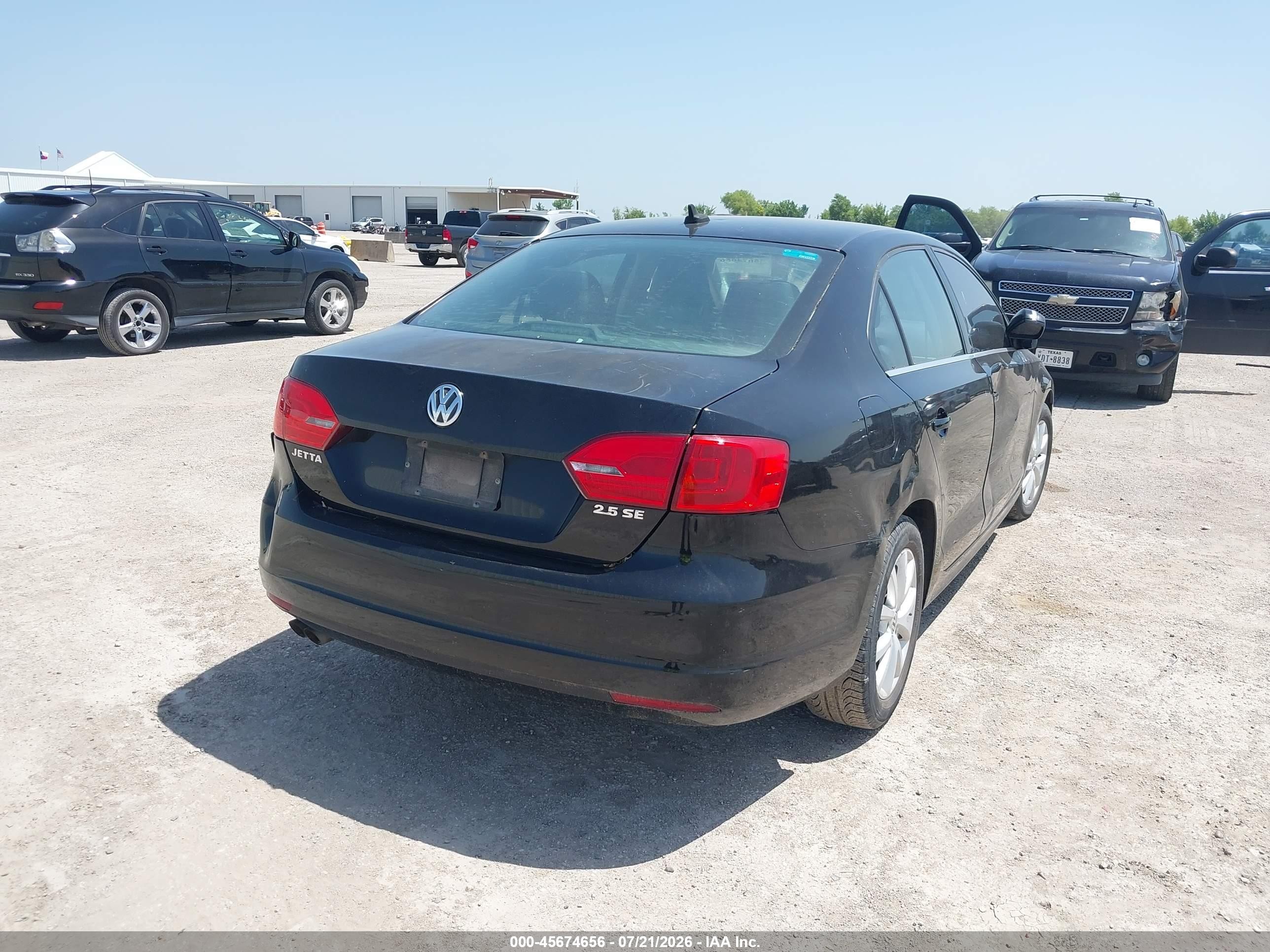 2013 Volkswagen Jetta 2.5l Se Черный vin: 3VWDX7AJ3DM370758
