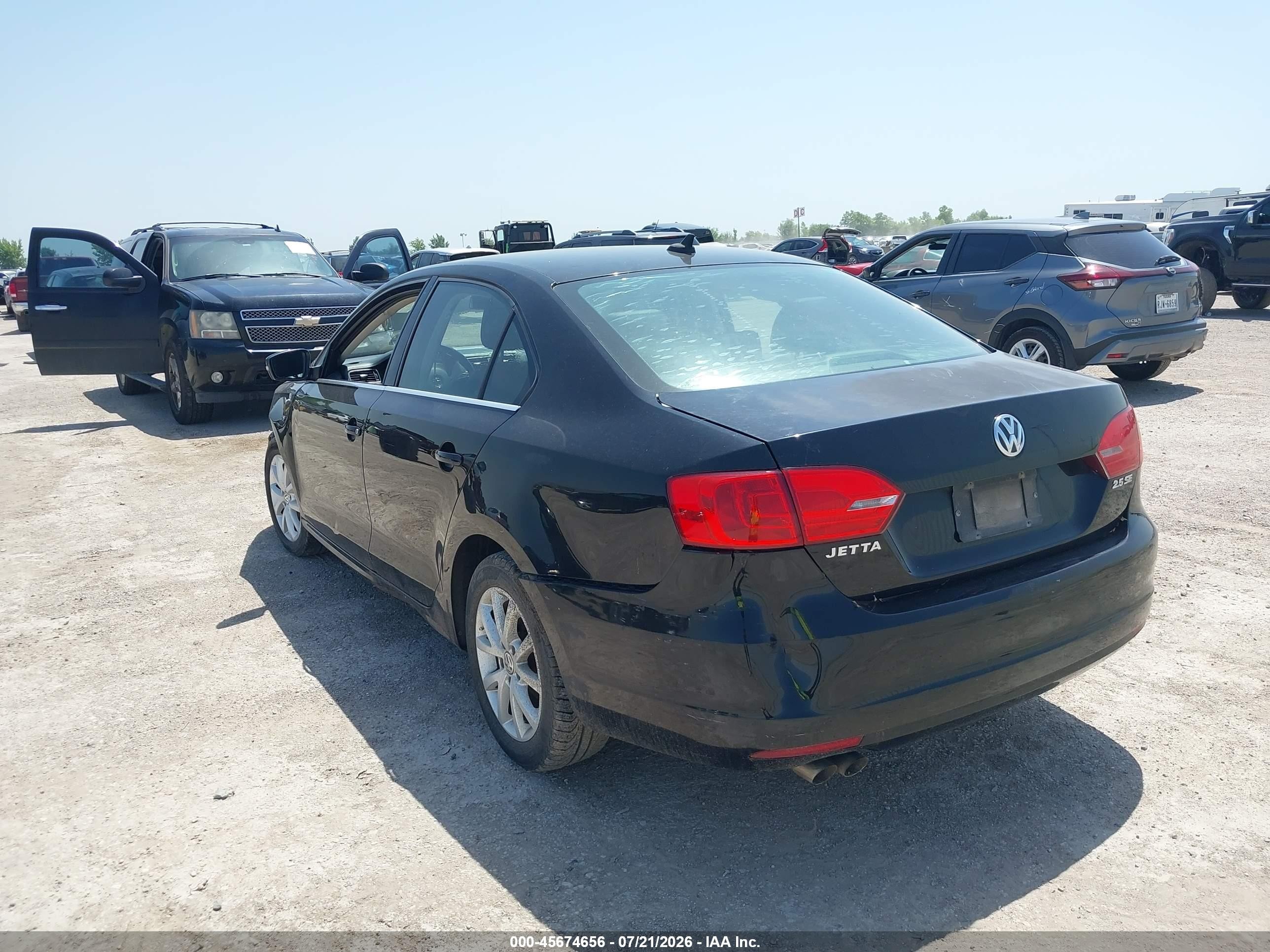 2013 Volkswagen Jetta 2.5l Se Черный vin: 3VWDX7AJ3DM370758