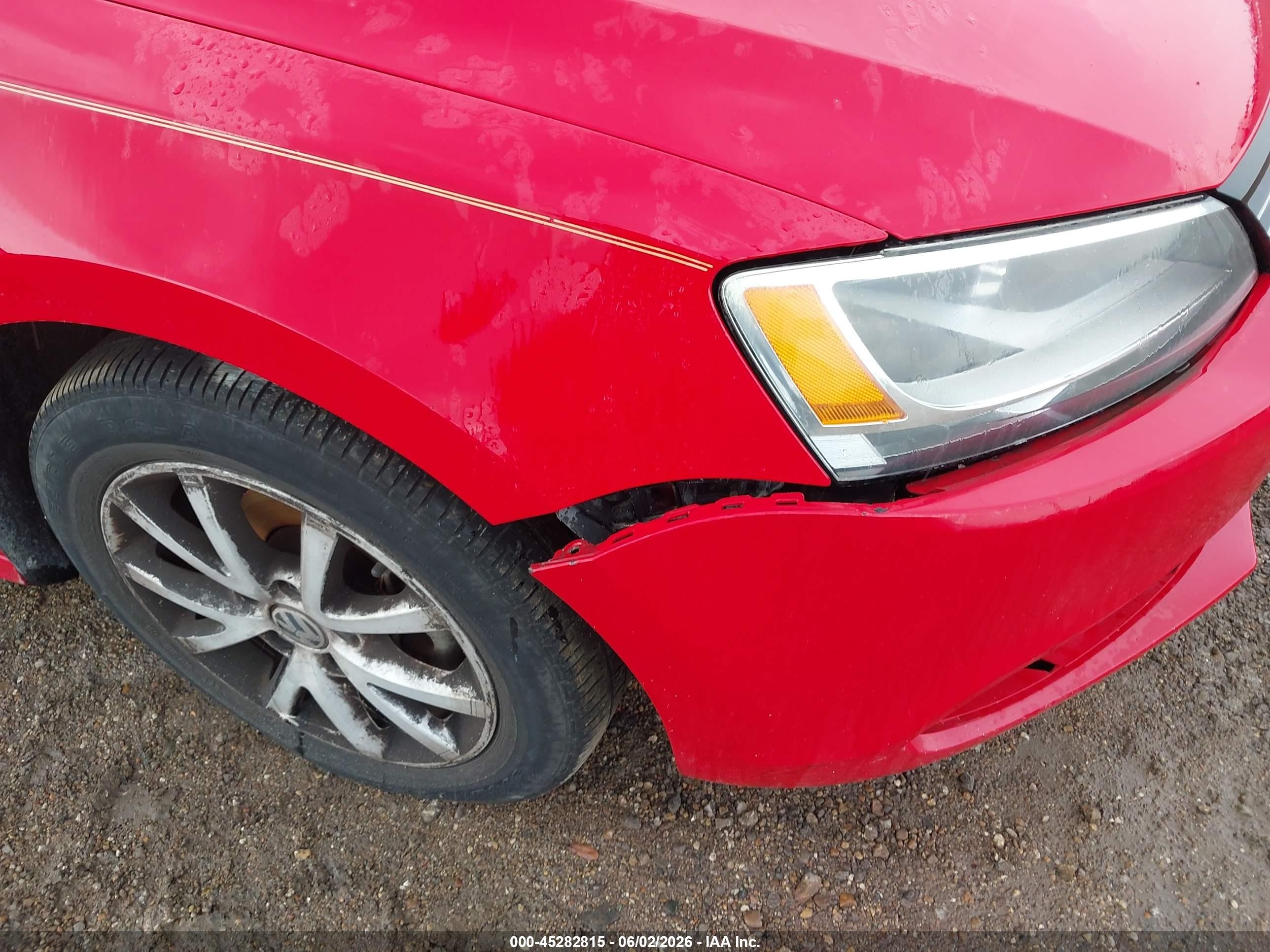 2013 Volkswagen Jetta 2.5l Se Red vin: 3VWDX7AJ3DM401474
