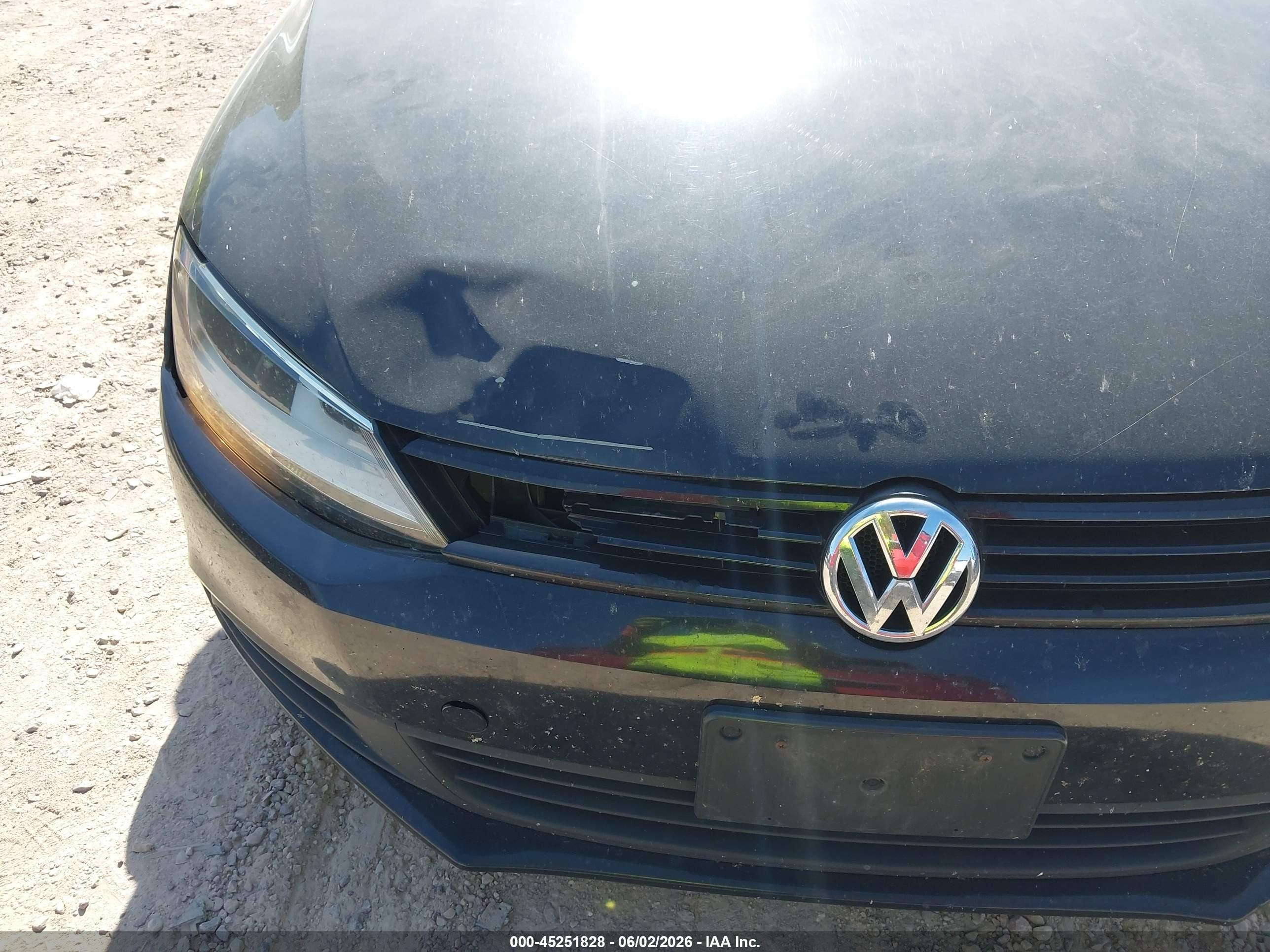 2011 Volkswagen Jetta 2.5l Se Black vin: 3VWDX7AJ4BM072698