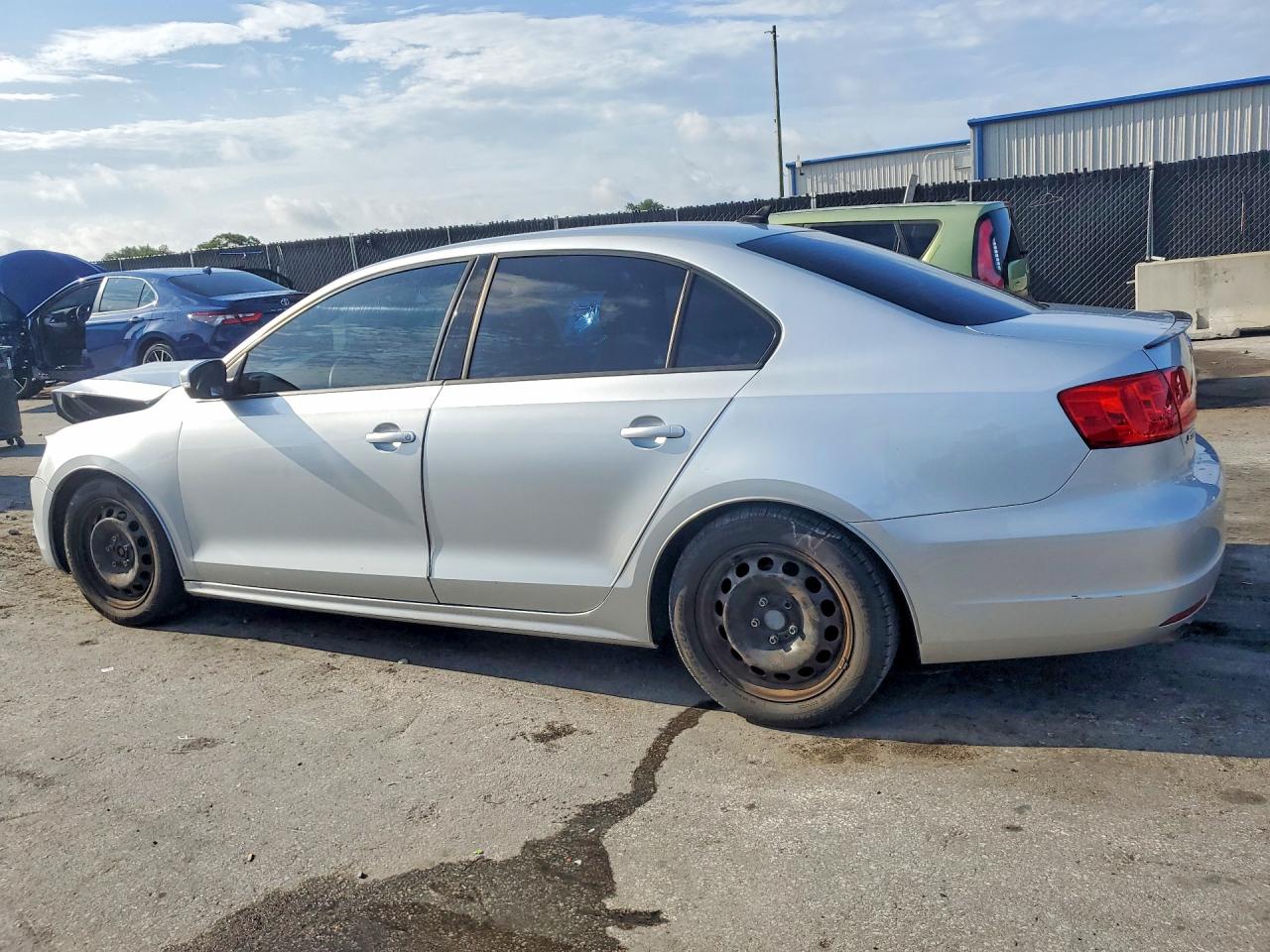 2011 Volkswagen Jetta Se Серебряный vin: 3VWDX7AJ4BM315720