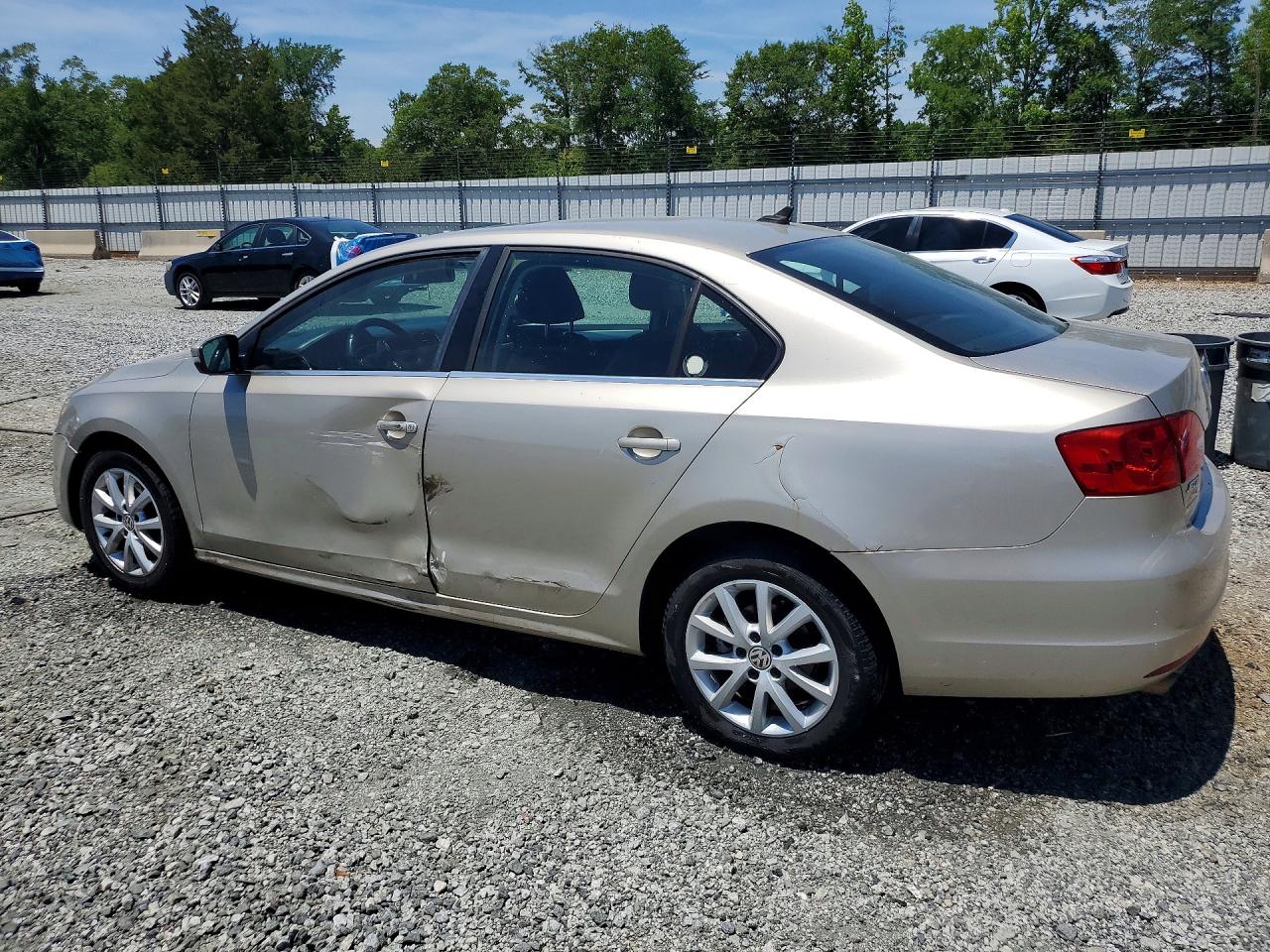 2013 Volkswagen Jetta Se Beige vin: 3VWDX7AJ4DM234672