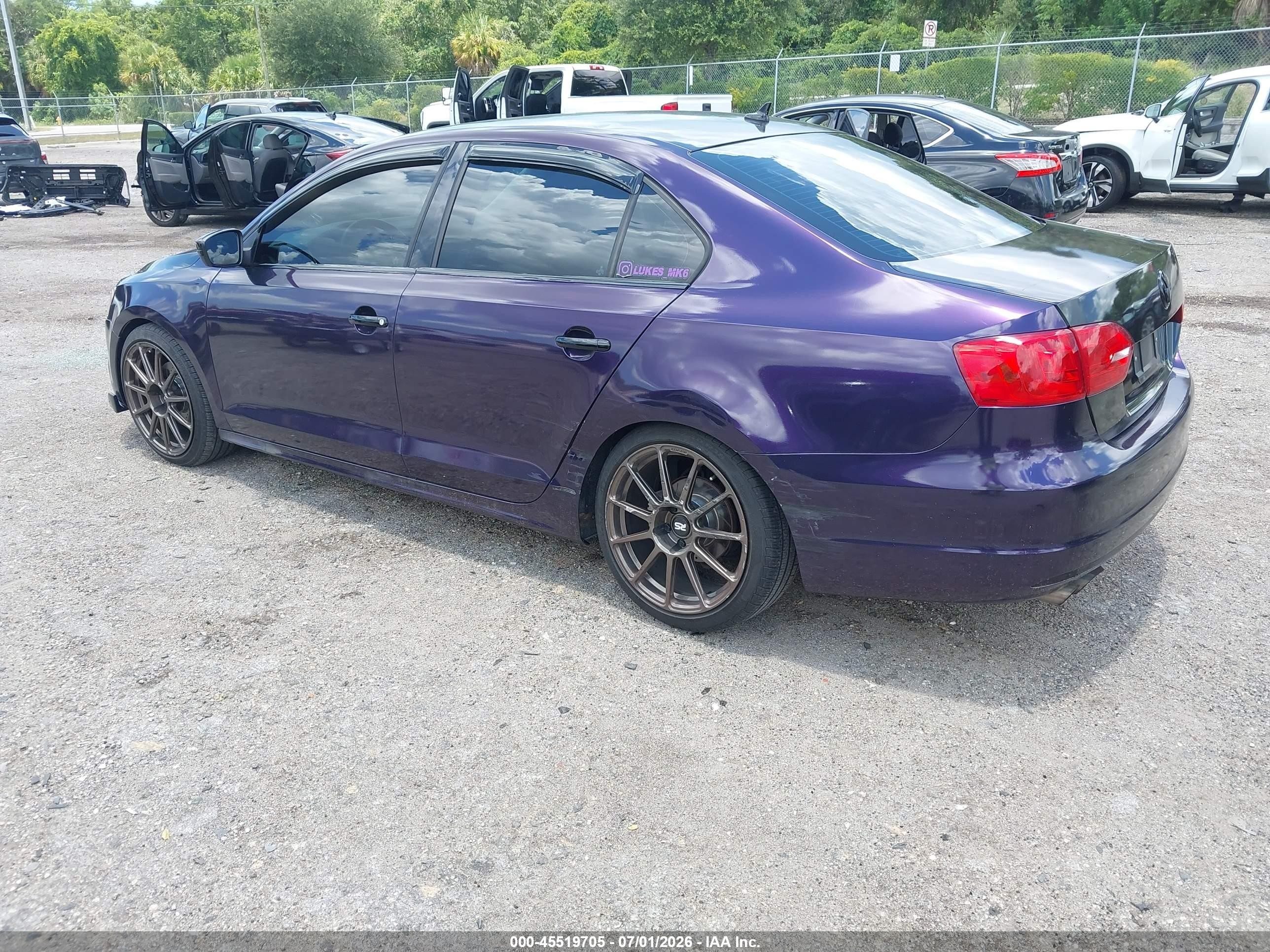 2013 Volkswagen Jetta 2.5l Se Purple vin: 3VWDX7AJ4DM295861
