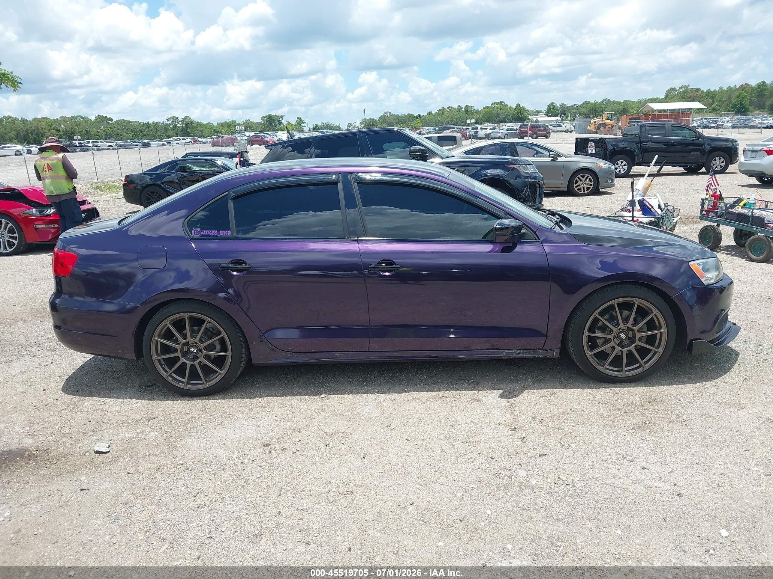 2013 Volkswagen Jetta 2.5l Se Purple vin: 3VWDX7AJ4DM295861