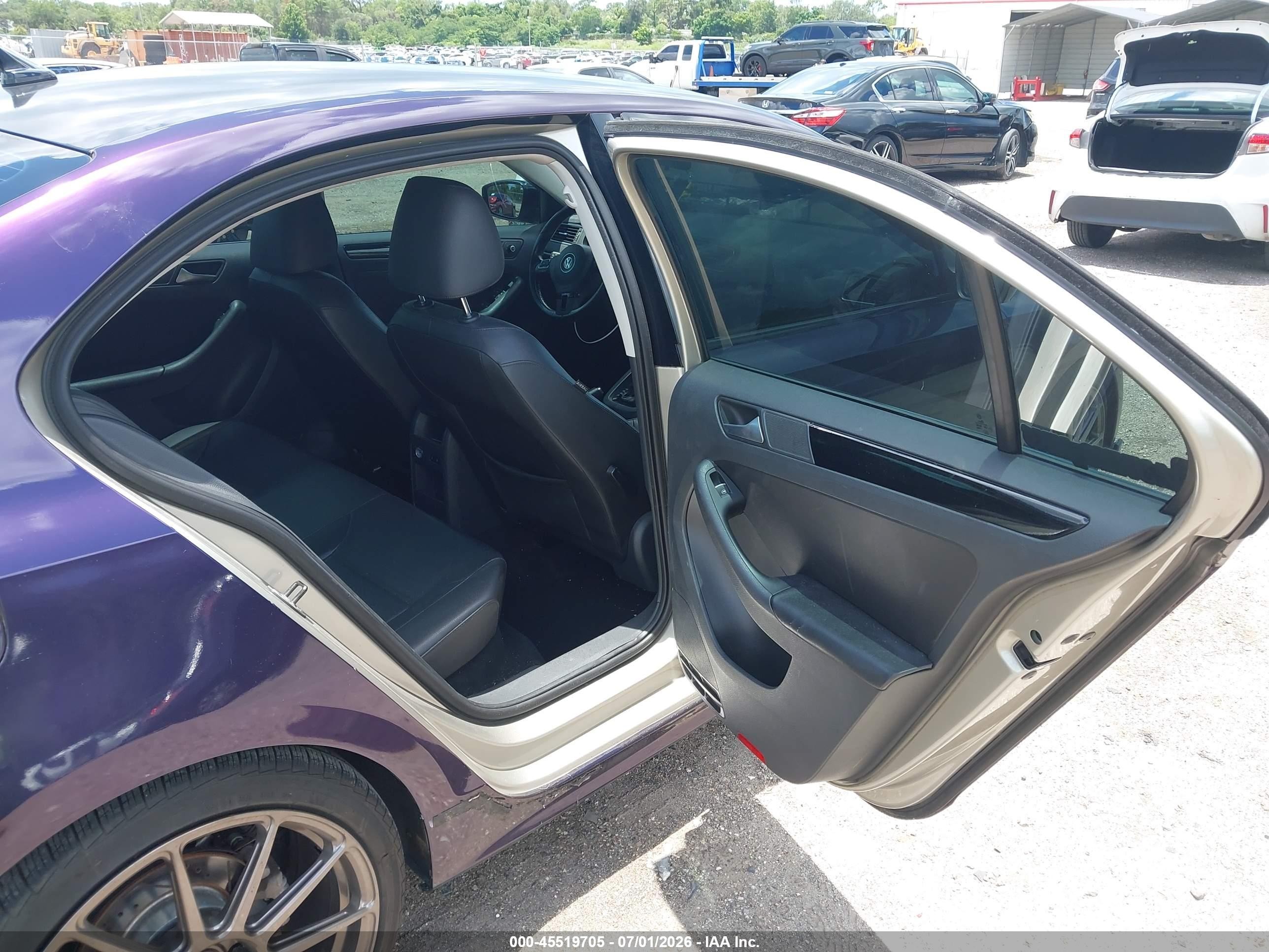 2013 Volkswagen Jetta 2.5l Se Purple vin: 3VWDX7AJ4DM295861