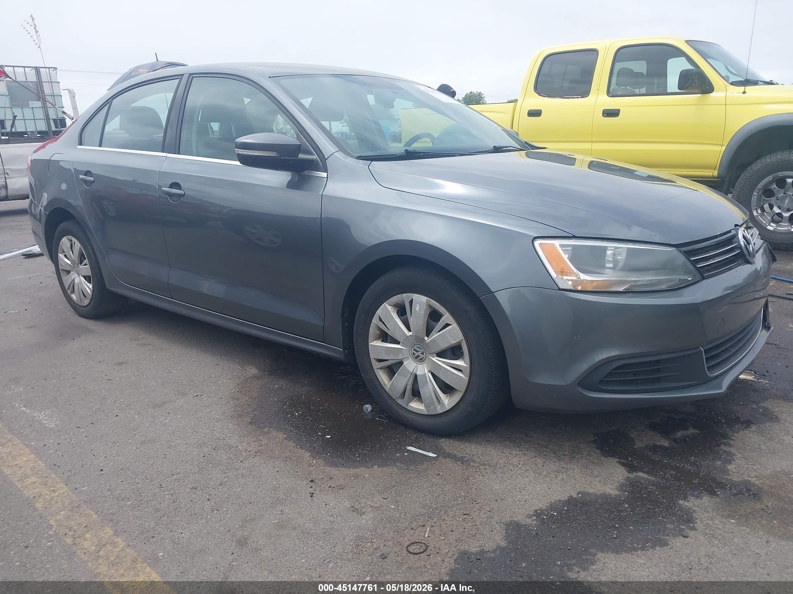 3VWDX7AJ4DM305675