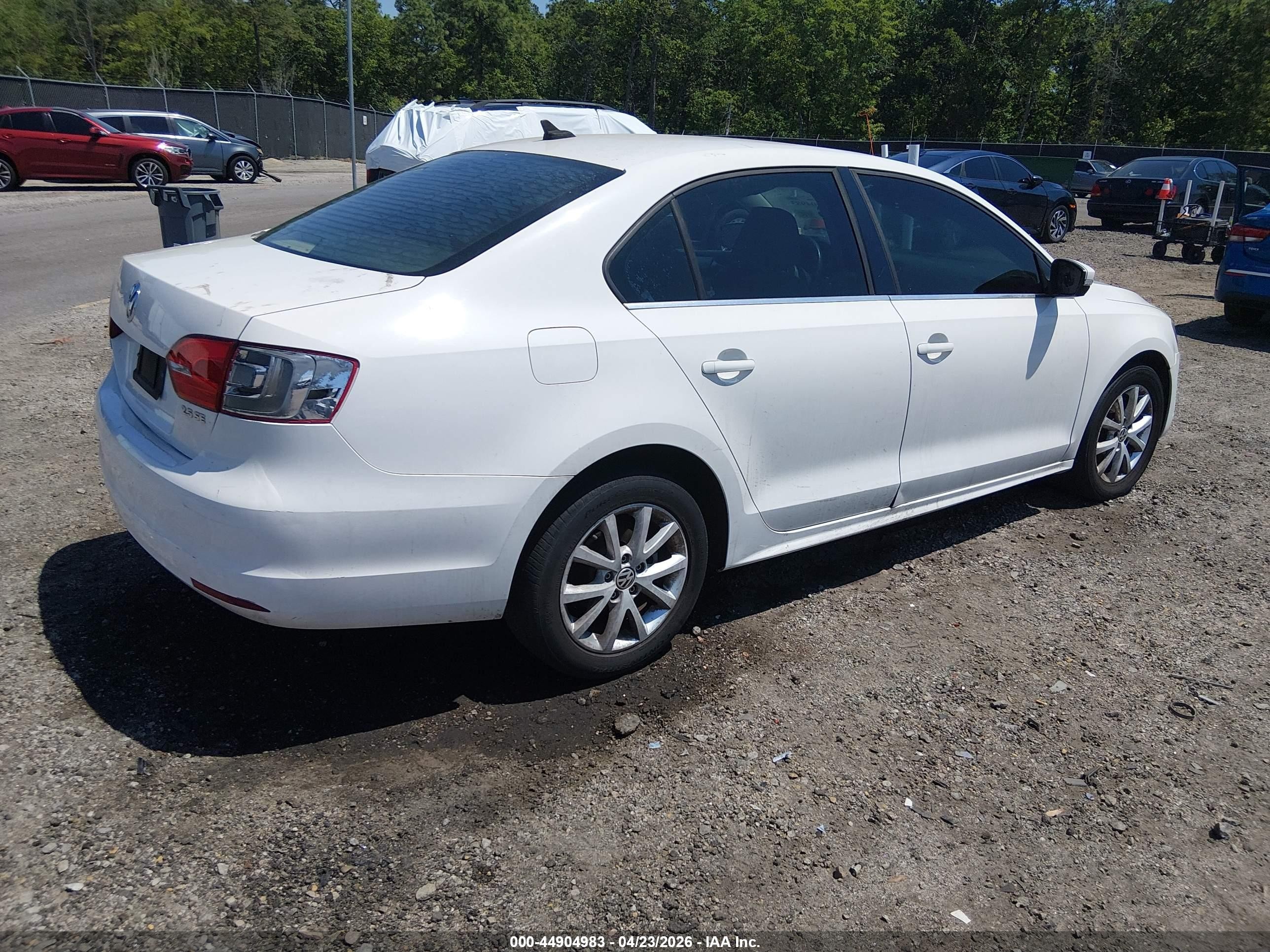 2013 Volkswagen Jetta Se Белый vin: 3VWDX7AJ4DM365102
