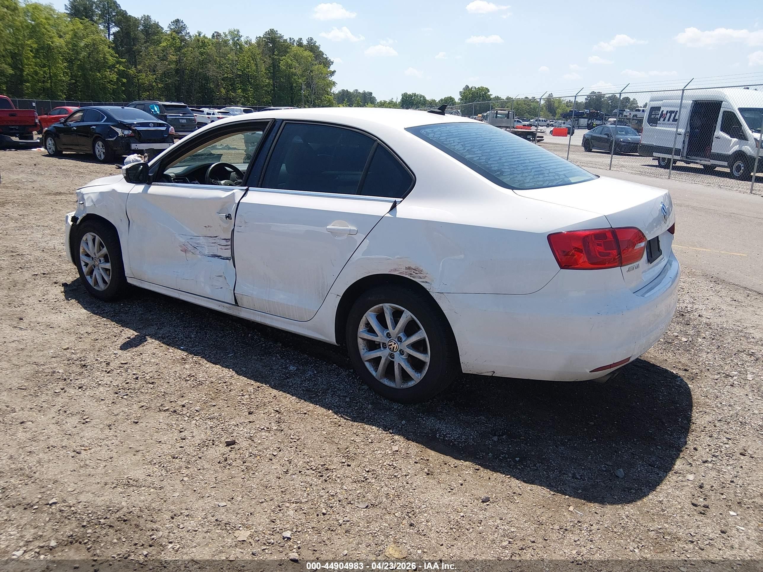 2013 Volkswagen Jetta Se Белый vin: 3VWDX7AJ4DM365102