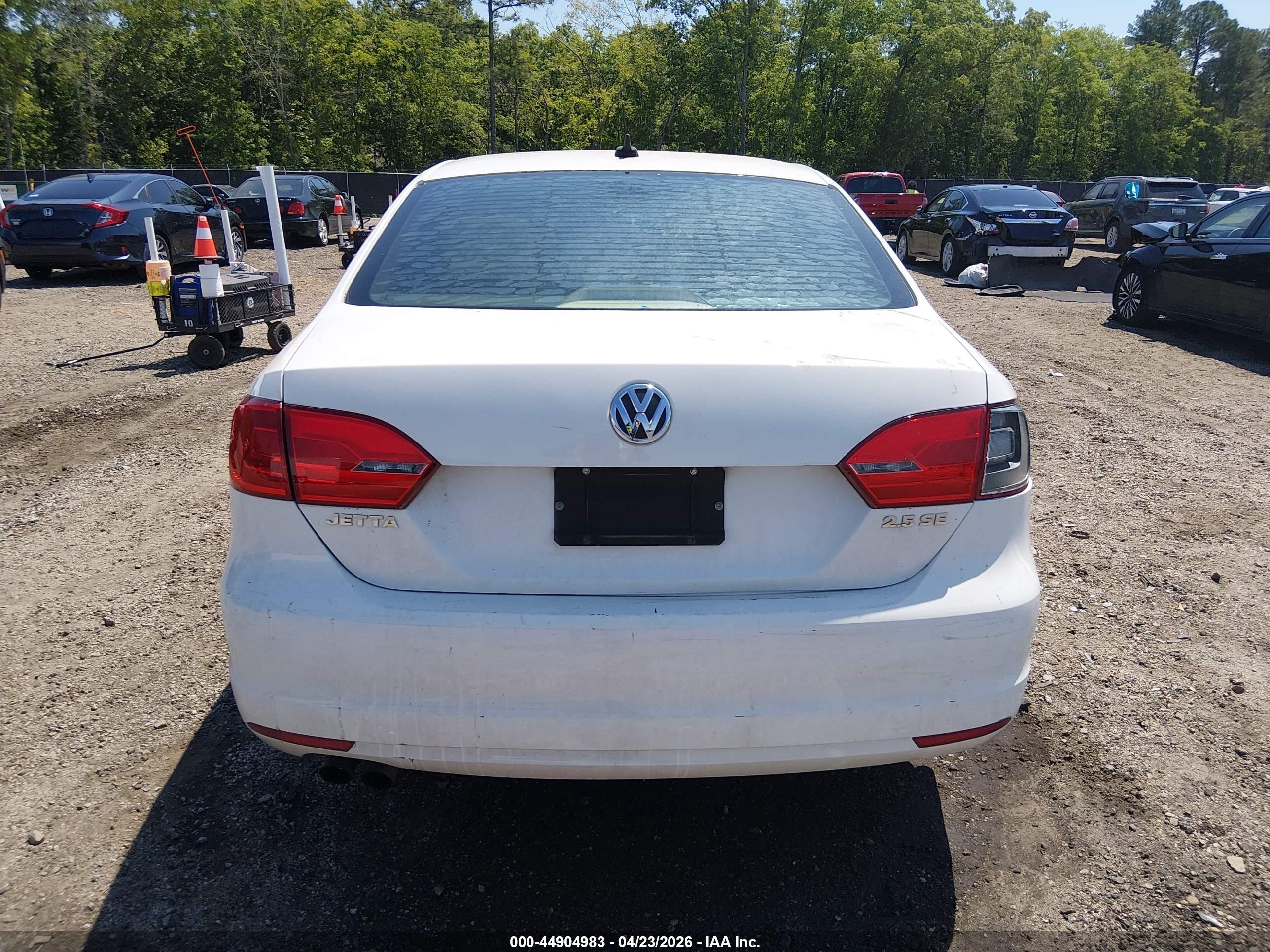 2013 Volkswagen Jetta Se Белый vin: 3VWDX7AJ4DM365102