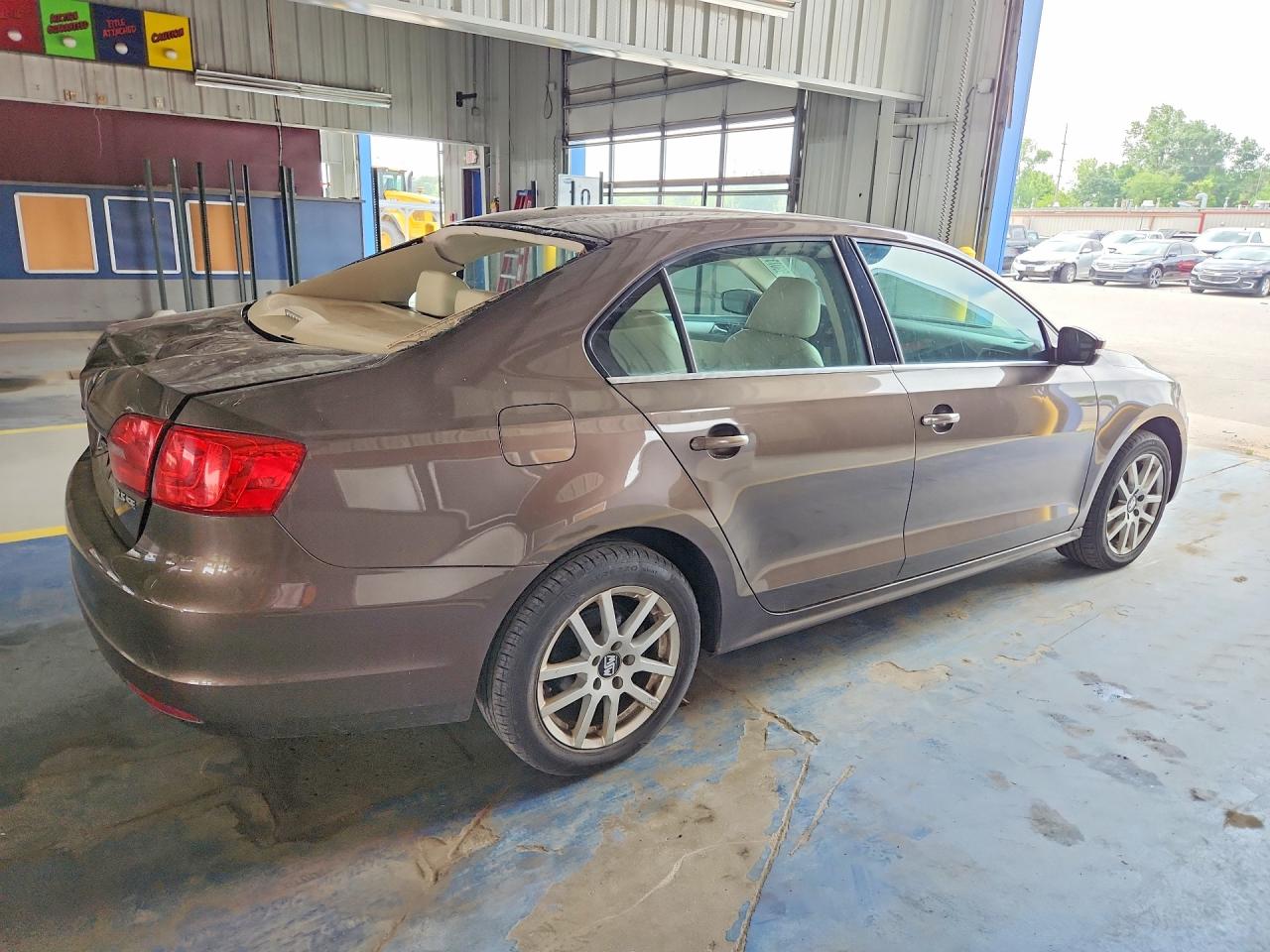 2013 Volkswagen Jetta Se Brown vin: 3VWDX7AJ4DM387231