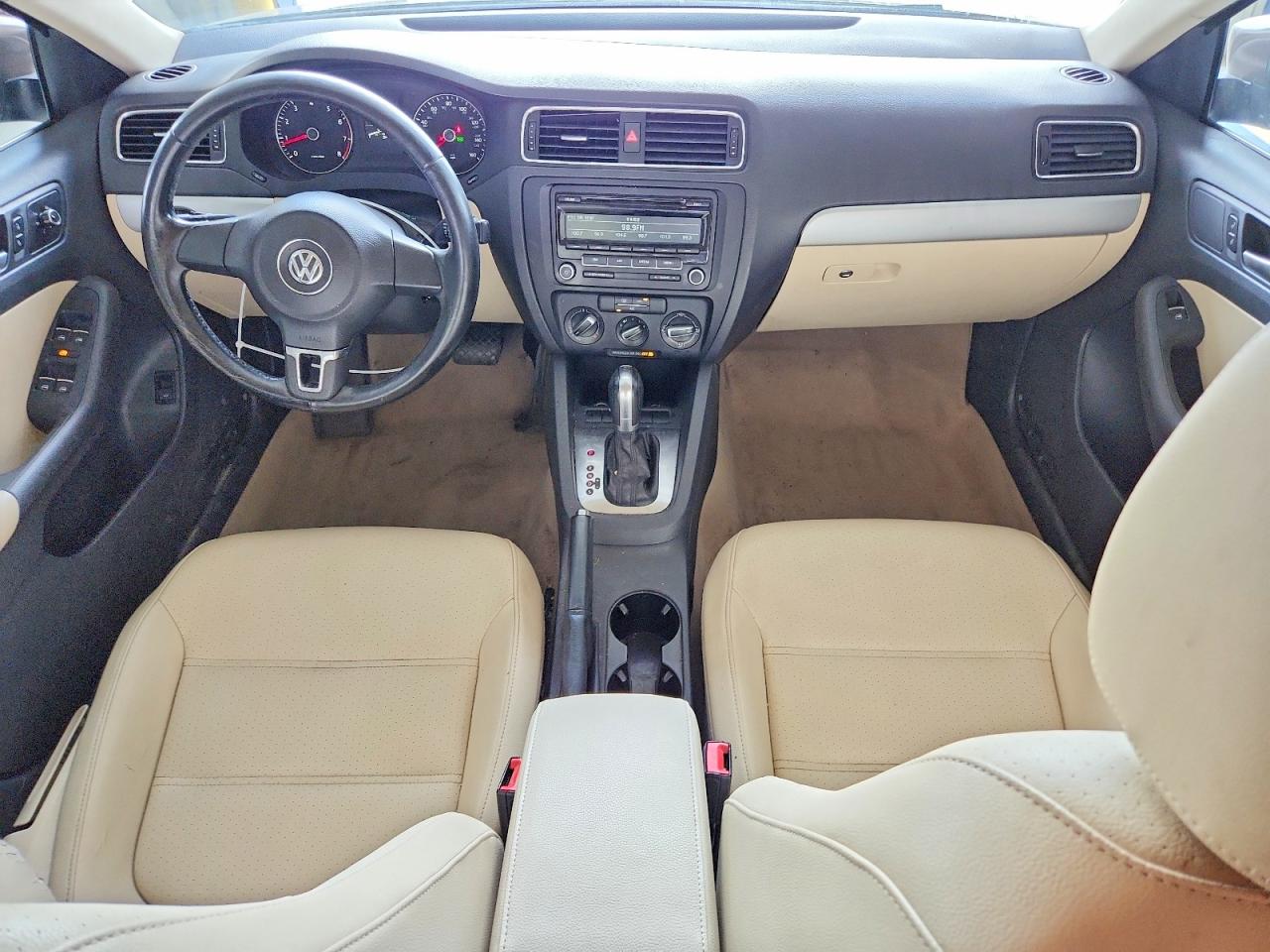 2013 Volkswagen Jetta Se Brown vin: 3VWDX7AJ4DM387231