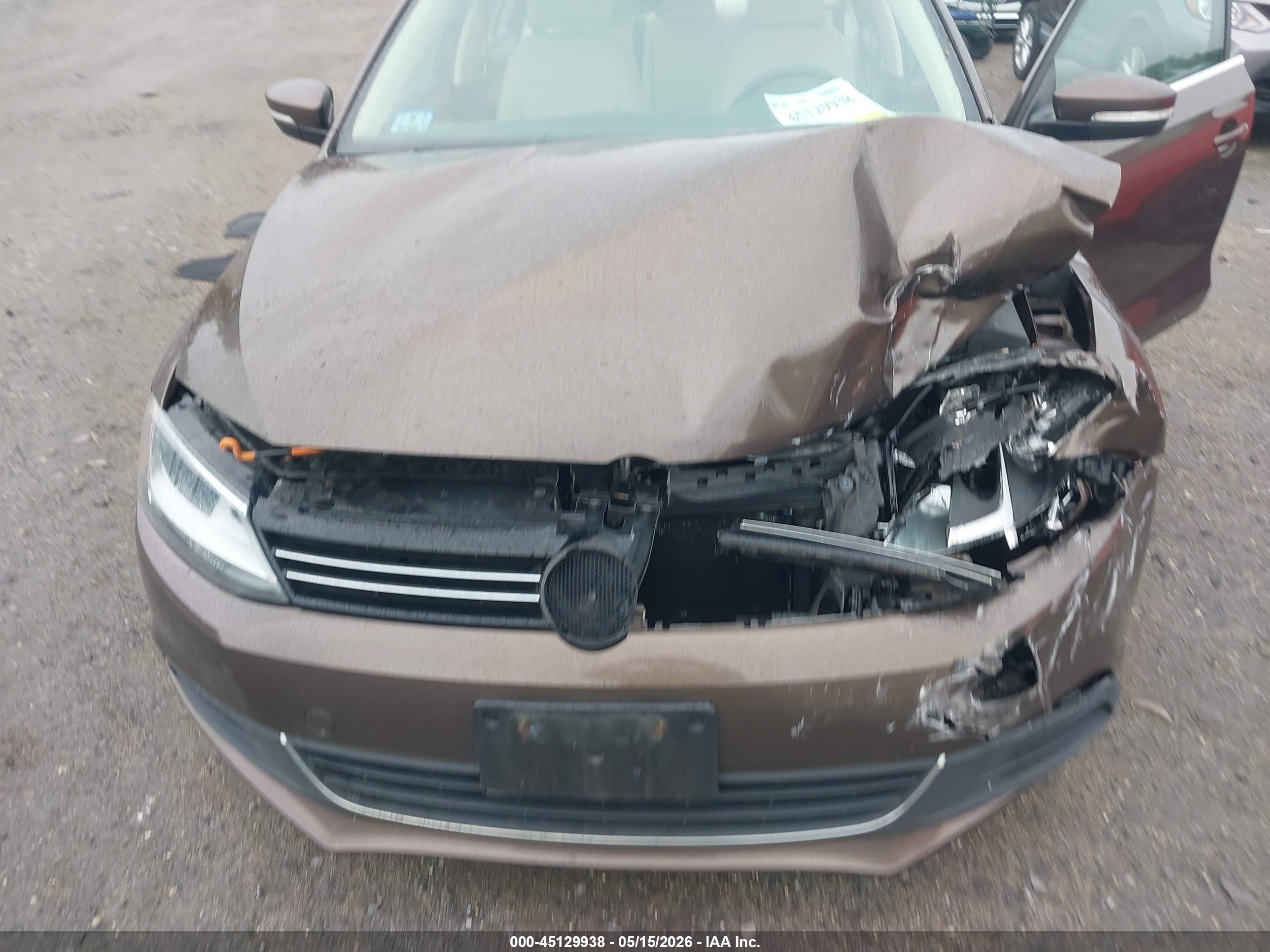 2013 Volkswagen Jetta 2.5l Se Brown vin: 3VWDX7AJ4DM427761