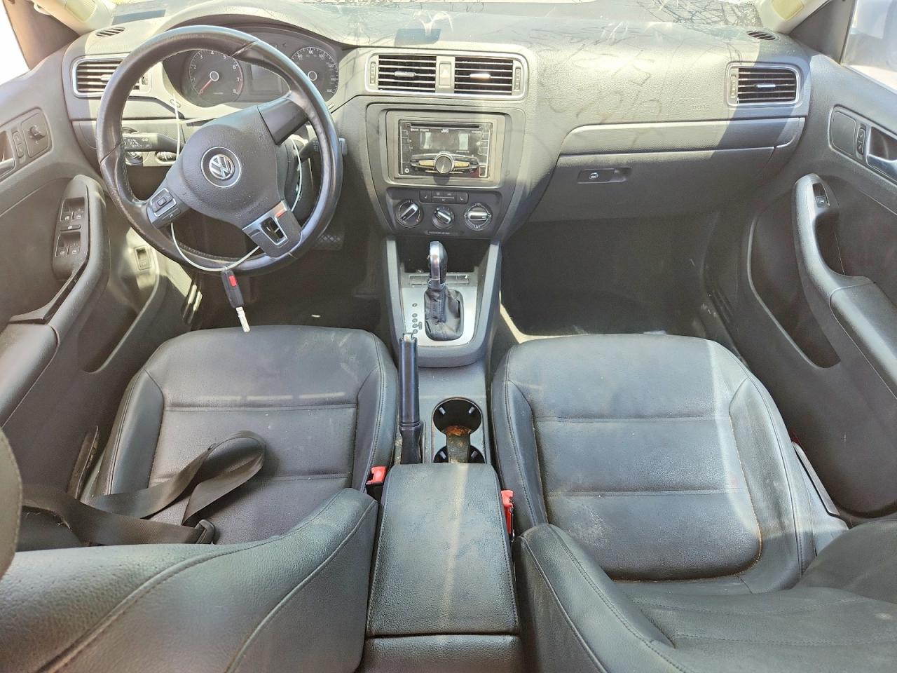 2011 Volkswagen Jetta Se Белый vin: 3VWDX7AJ5BM305374