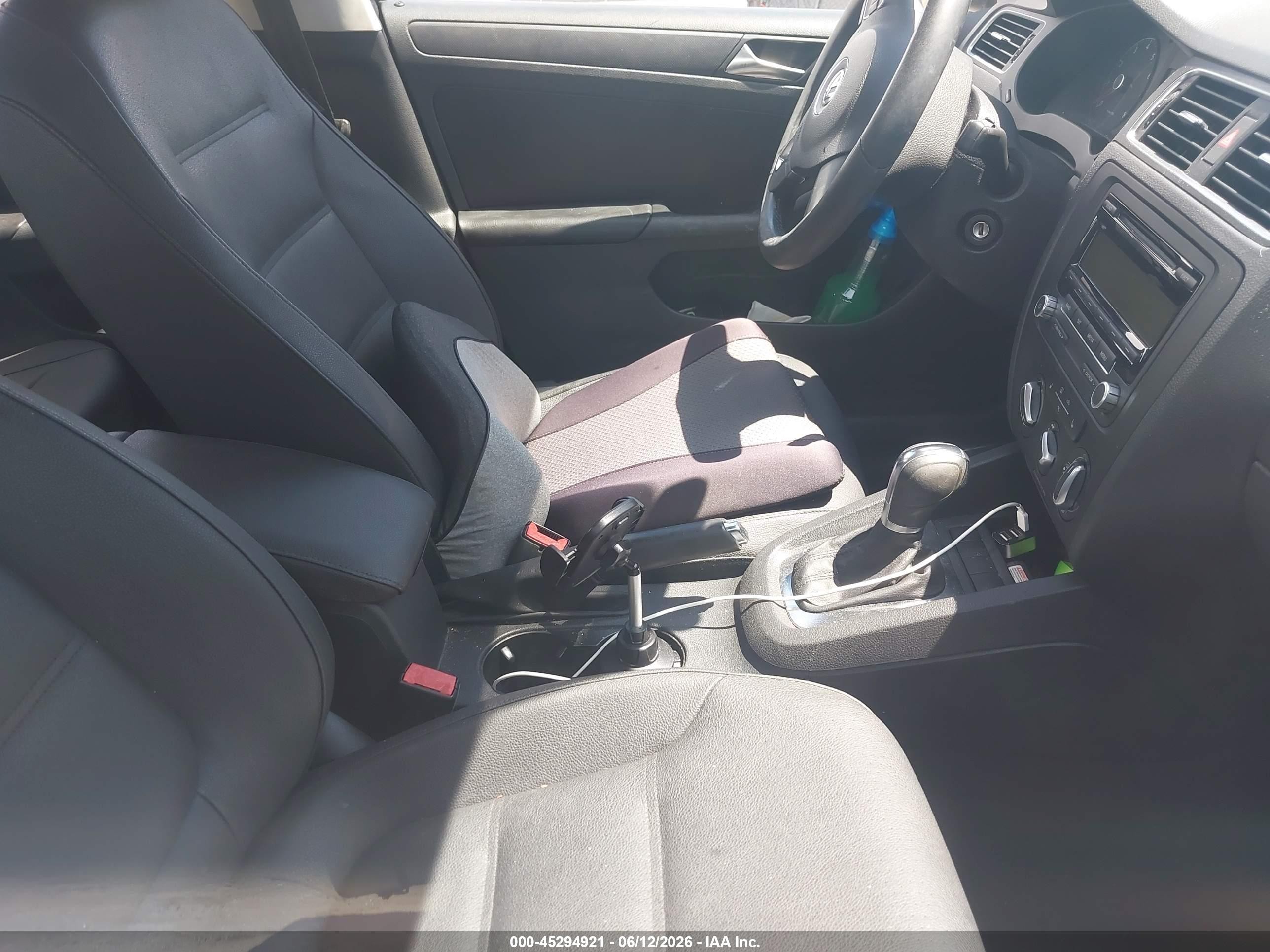 2011 Volkswagen Jetta 2.5l Se Gray vin: 3VWDX7AJ5BM316455