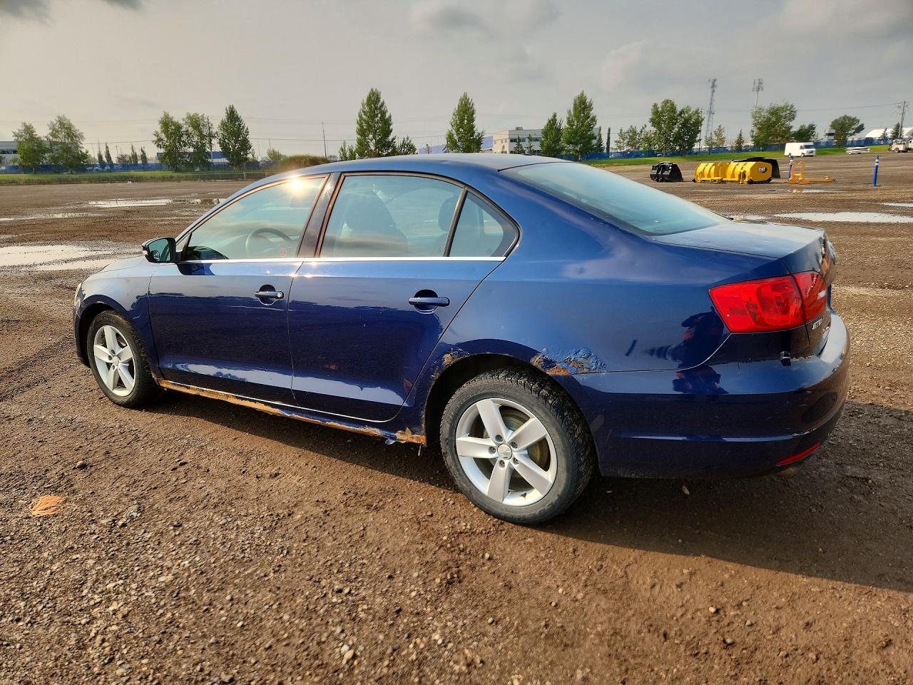 2011 Volkswagen Jetta Se Blue vin: 3VWDX7AJ5BM339668