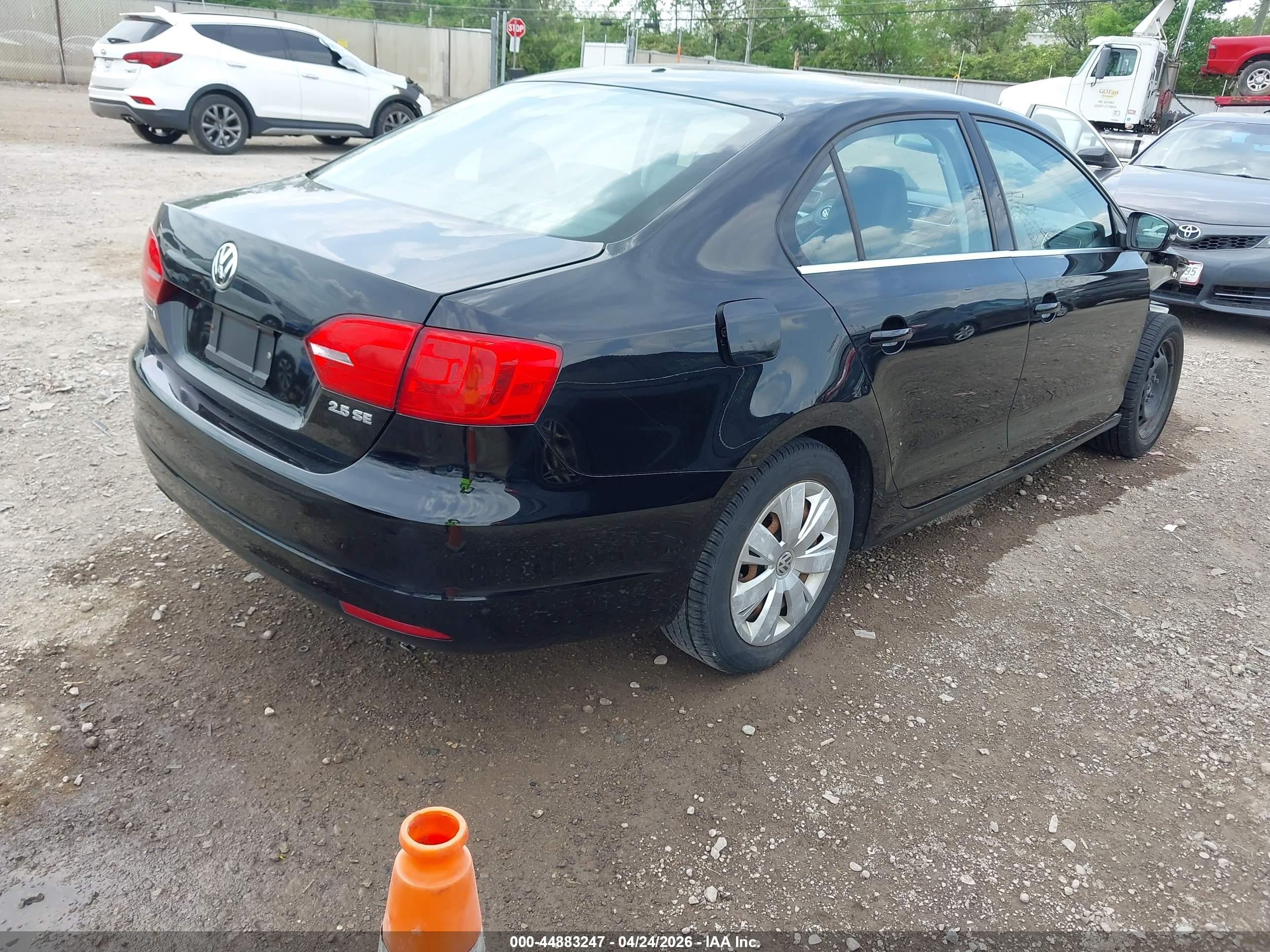2013 Volkswagen Jetta 2.5l Se Black vin: 3VWDX7AJ5DM255918