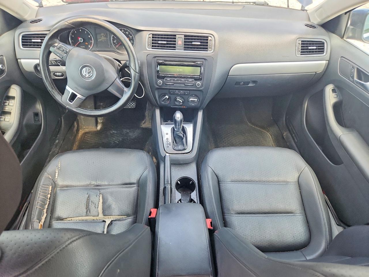 2013 Volkswagen Jetta Se Blue vin: 3VWDX7AJ5DM392082