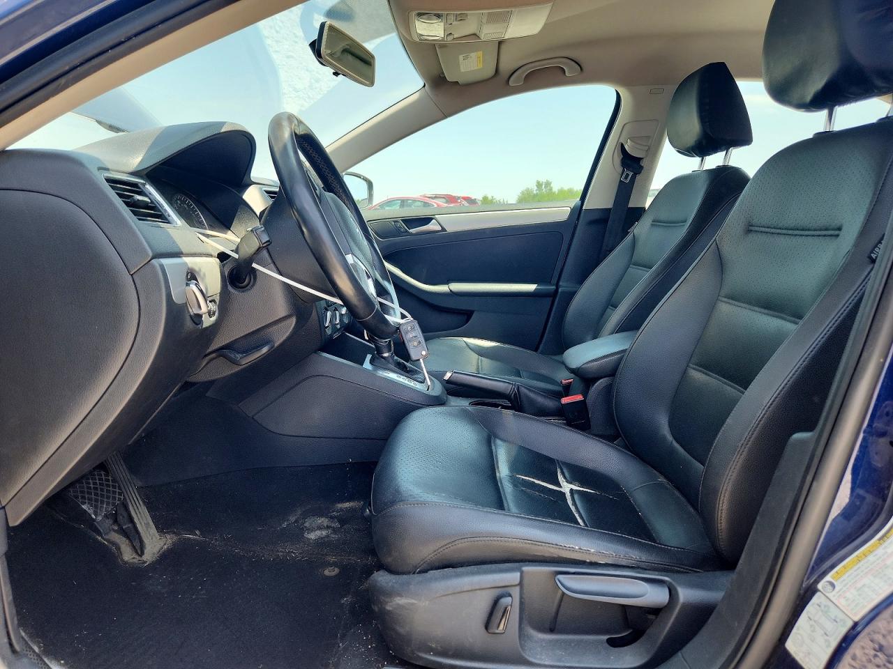 2013 Volkswagen Jetta Se Blue vin: 3VWDX7AJ5DM392082