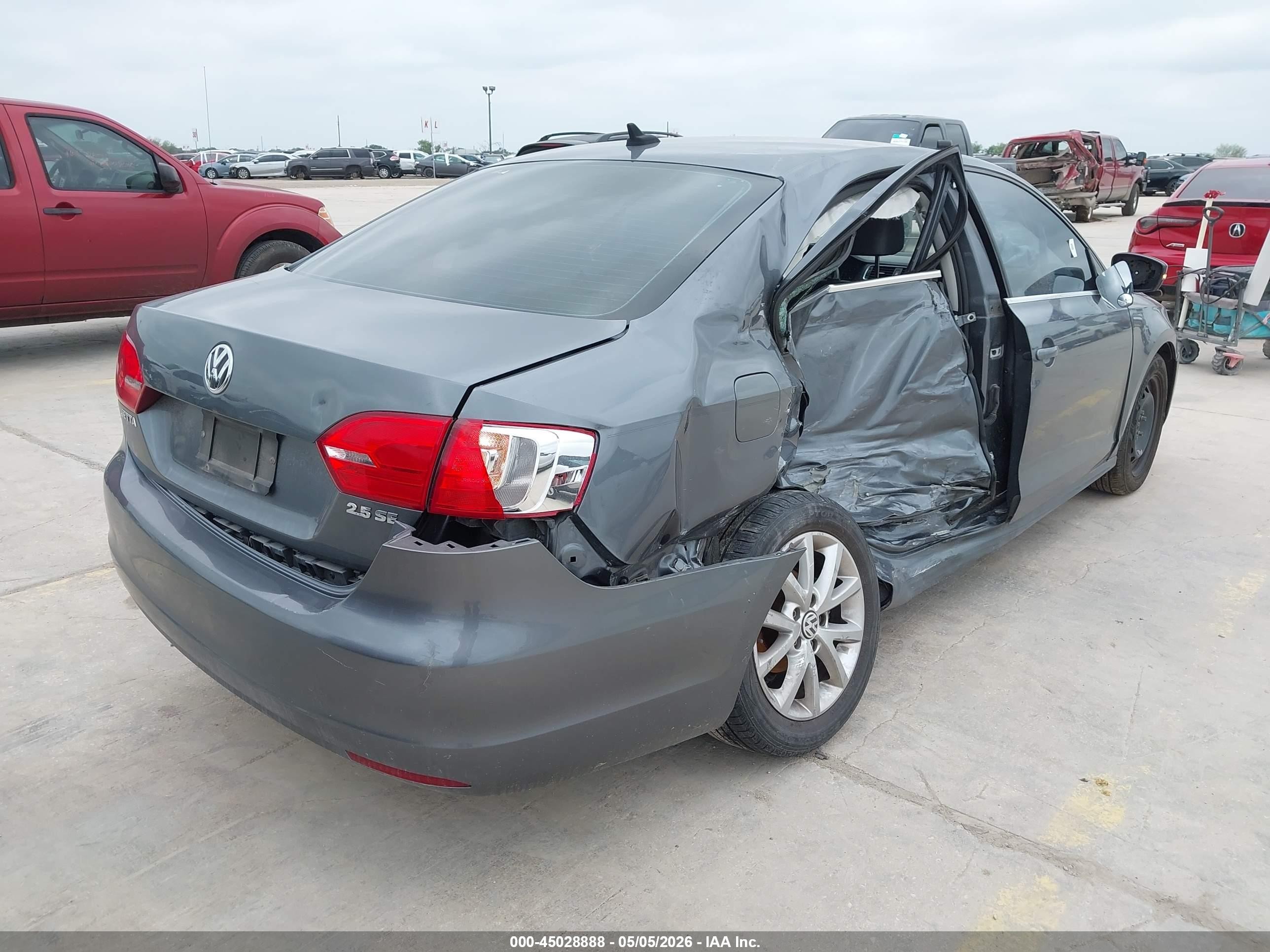 2013 Volkswagen Jetta 2.5l Se Gray vin: 3VWDX7AJ5DM436968