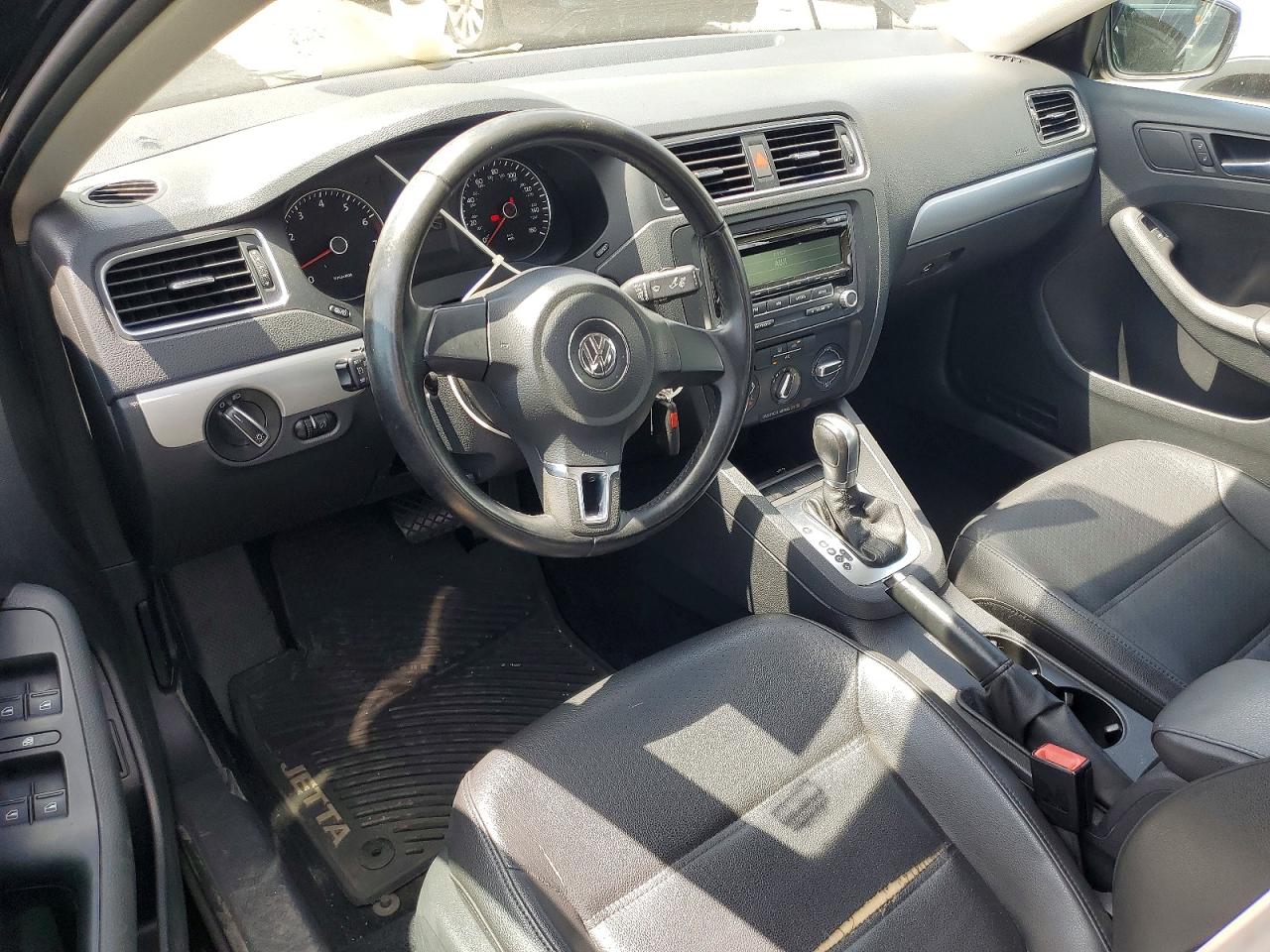 2013 Volkswagen Jetta Se Black vin: 3VWDX7AJ5DM441863